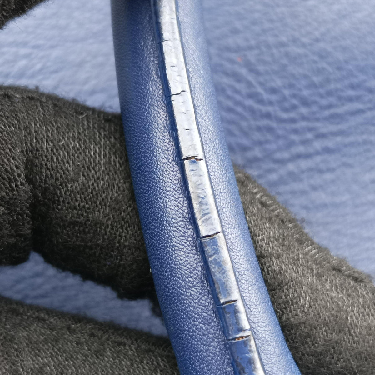 Pre-owned Yves Saint Laurent Y Ligne Petit Cabas Blue Leather 311203 shoulderbag | stylenewstar