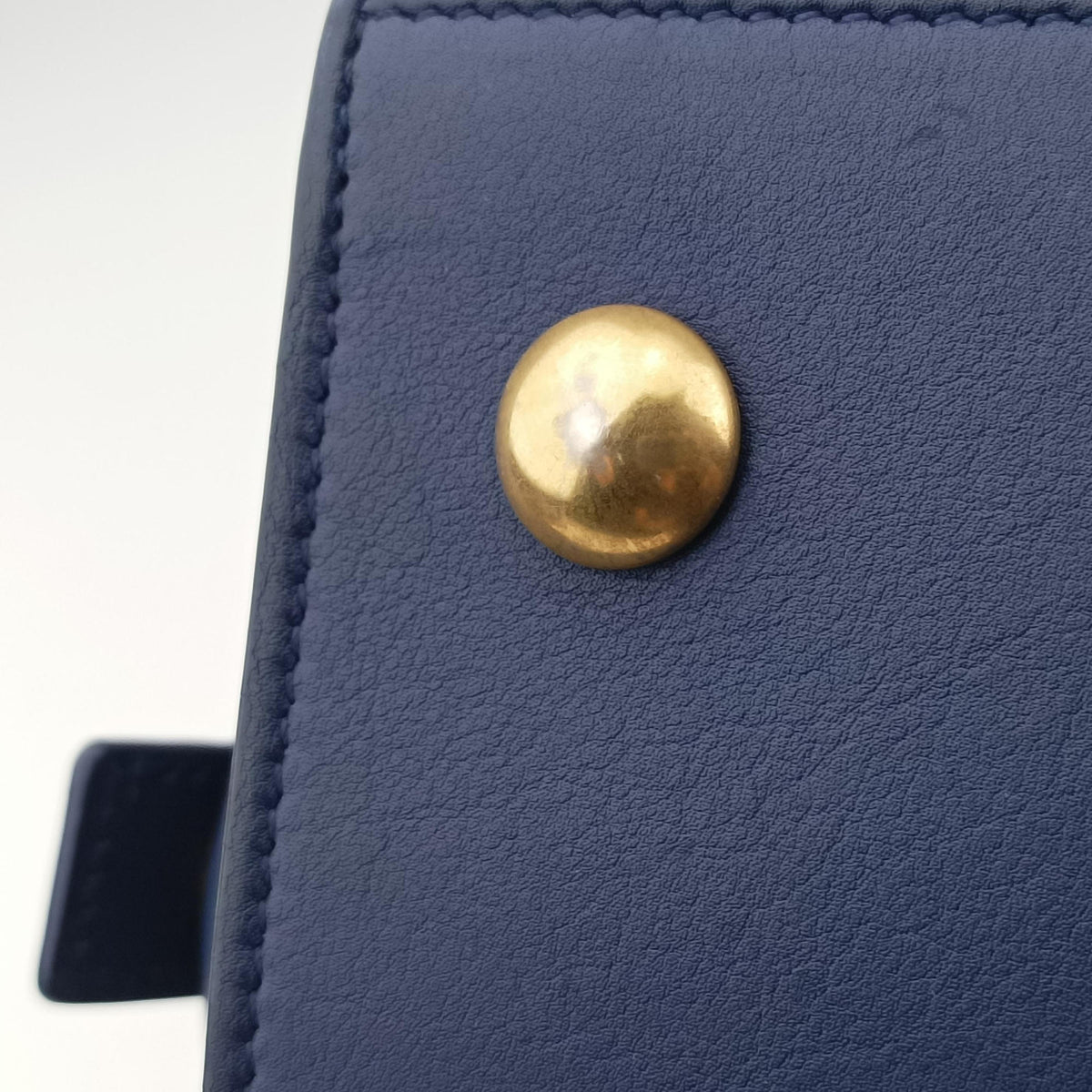 Pre-owned Yves Saint Laurent Y Ligne Petit Cabas Blue Leather 311203 shoulderbag | stylenewstar