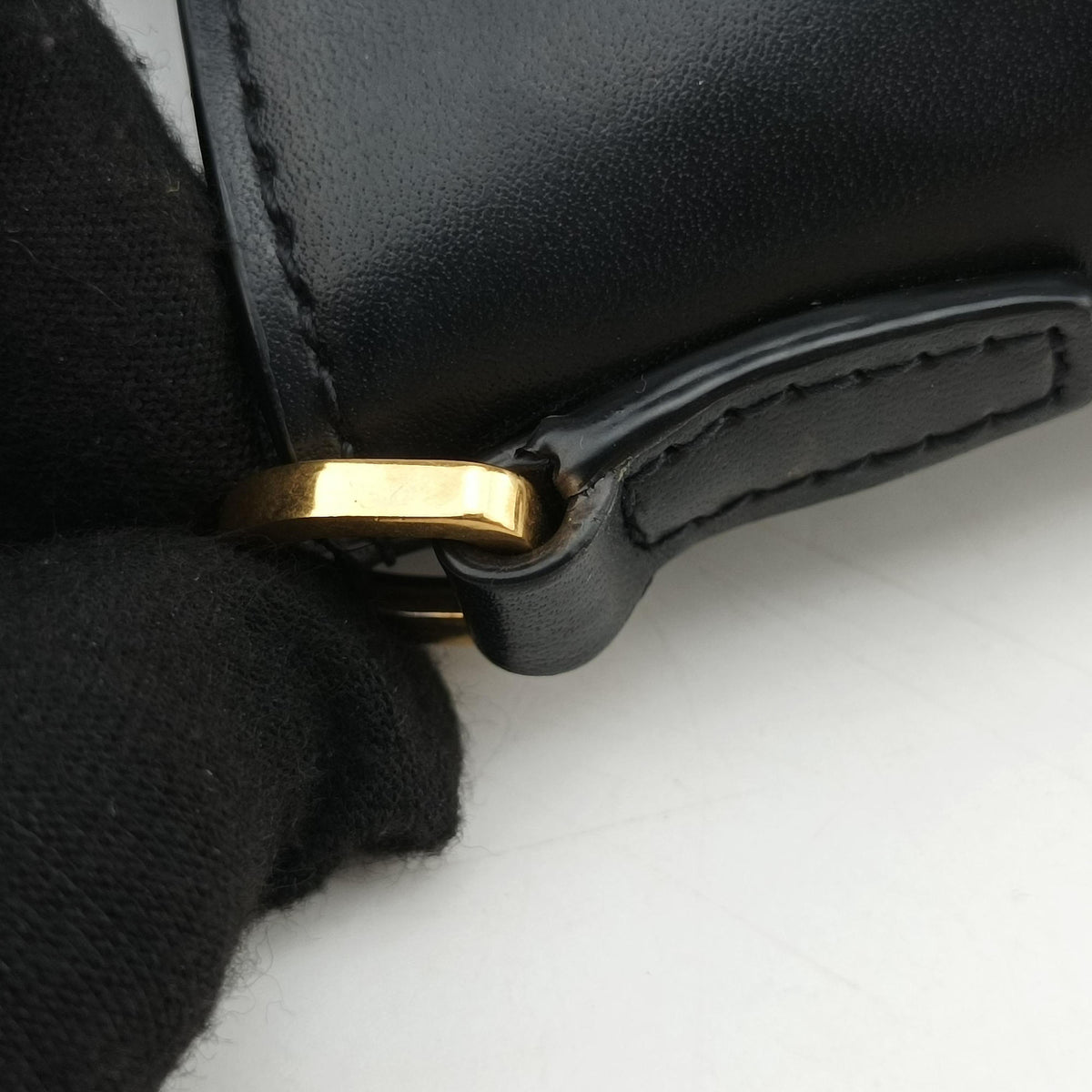 Vintage Yves Saint Laurent Toy Mini shopping Black Leather 773995 shoulderbag | stylenewstar