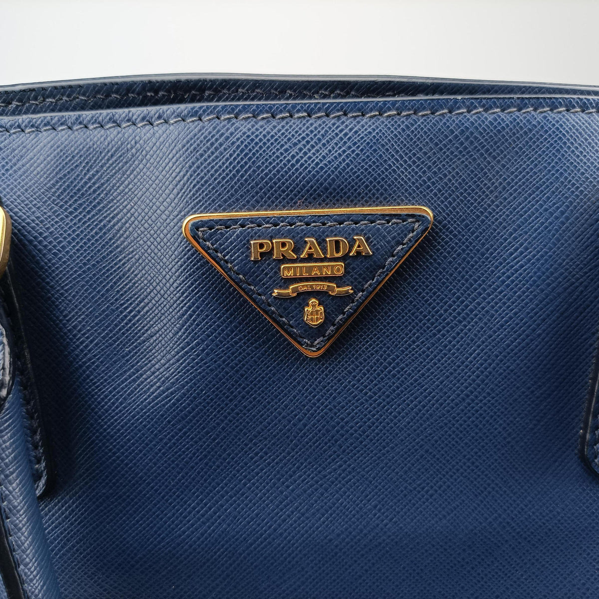 Secondhand Prada Galleria Blue SAFFIANO Leather BN2274 handbag | stylenewstar