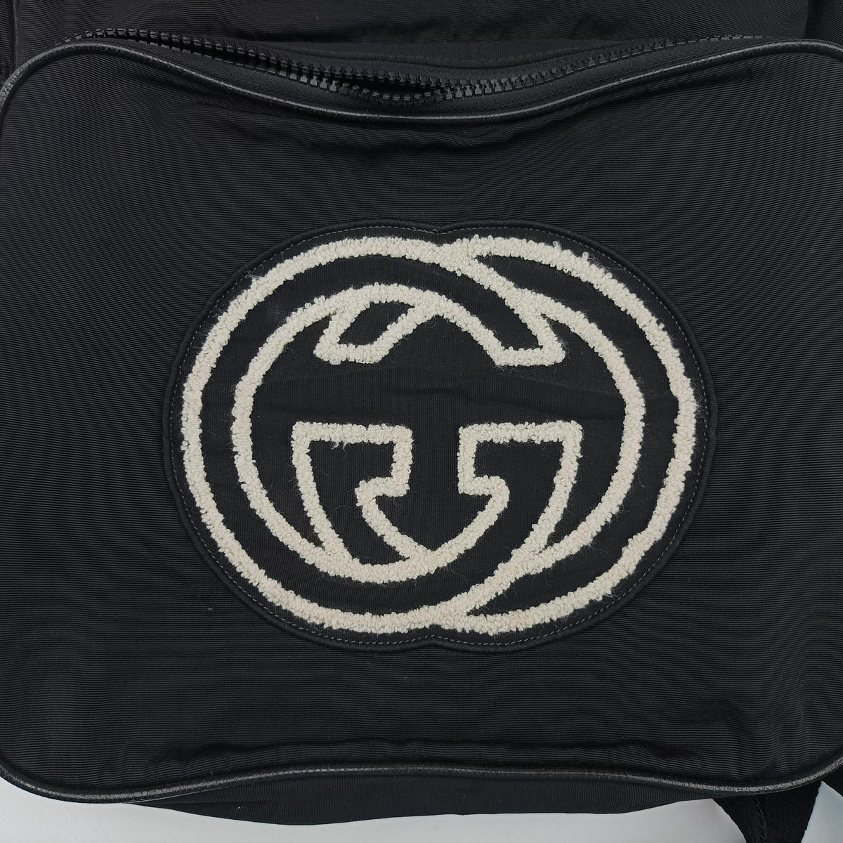 Pre-owned Gucci Interlocking G Black Nylon 536724 backpack/rucksack | stylenewstar
