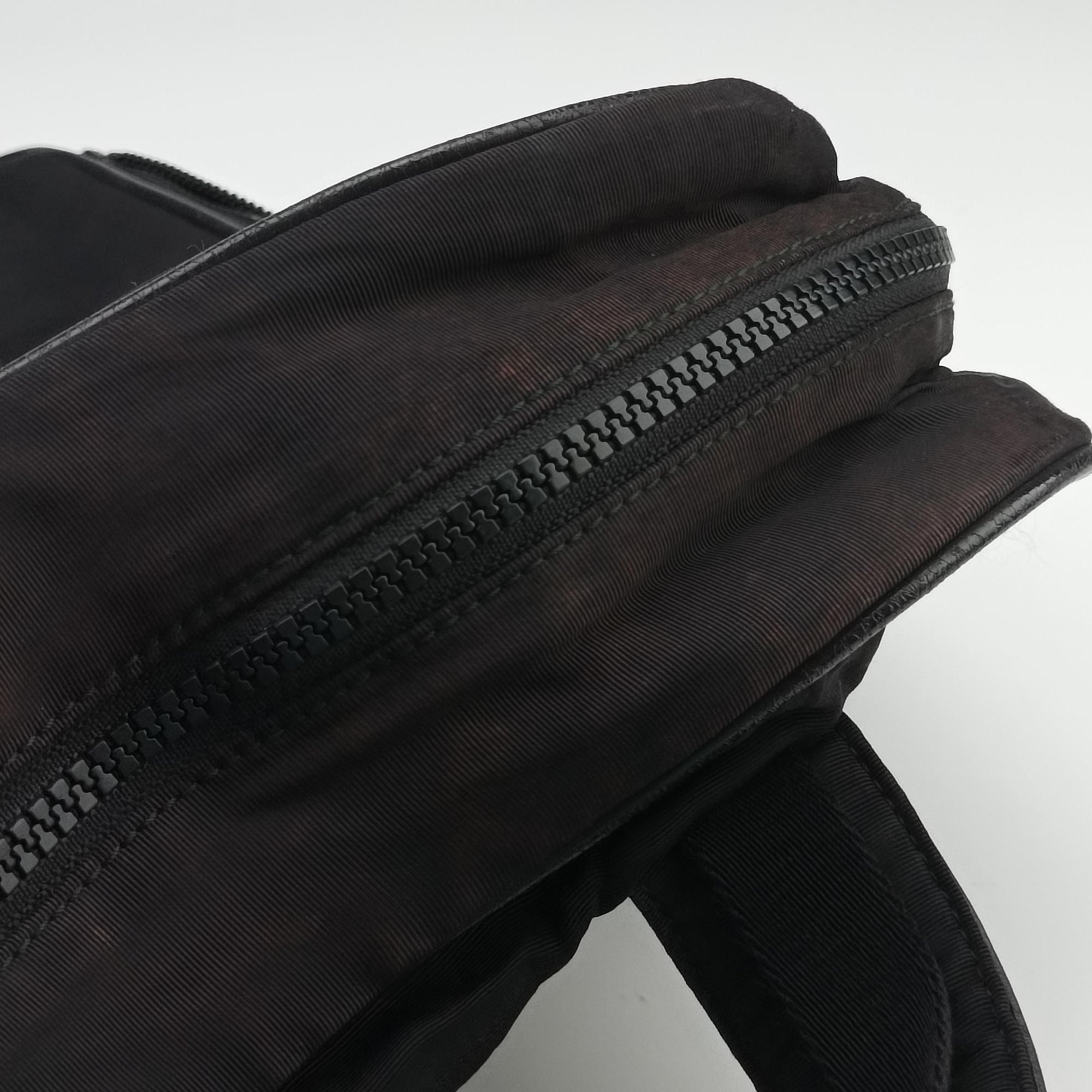 Pre-owned Gucci Interlocking G Black Nylon 536724 backpack/rucksack | stylenewstar