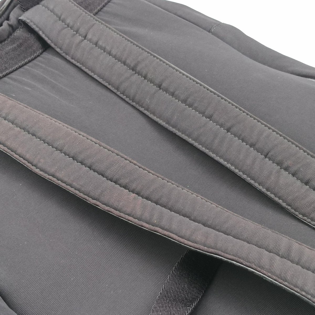 Pre-owned Gucci Interlocking G Black Nylon 536724 backpack/rucksack | stylenewstar