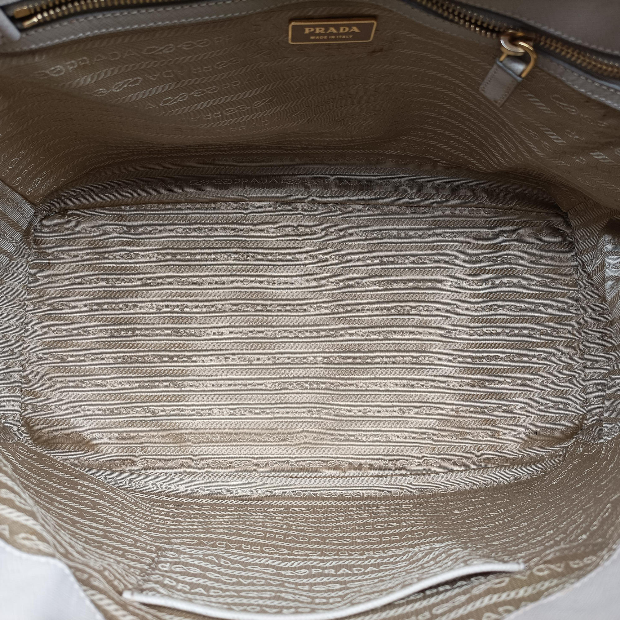 Pre-owned Prada Galleria Beige SAFFIANO Leather BN2274 handbag | stylenewstar