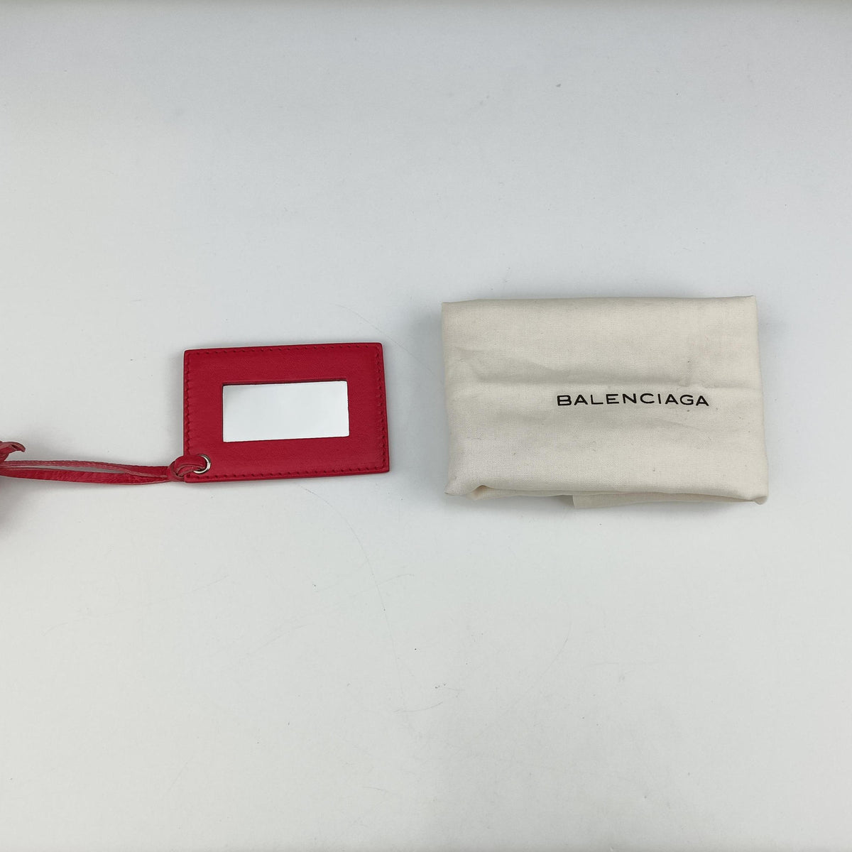 Secondhand Balenciaga The Giant Hip Red lambskin  shoulderbag | stylenewstar