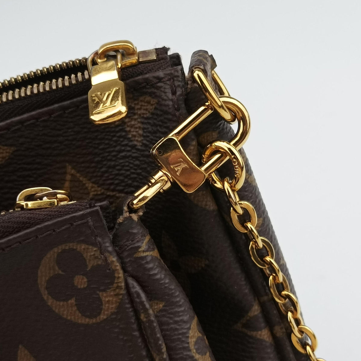 Pre-owned Louis Vuitton Multi Pochette Accessoir brown×khaki Monogram Canvas M44813 shoulderbag | stylenewstar