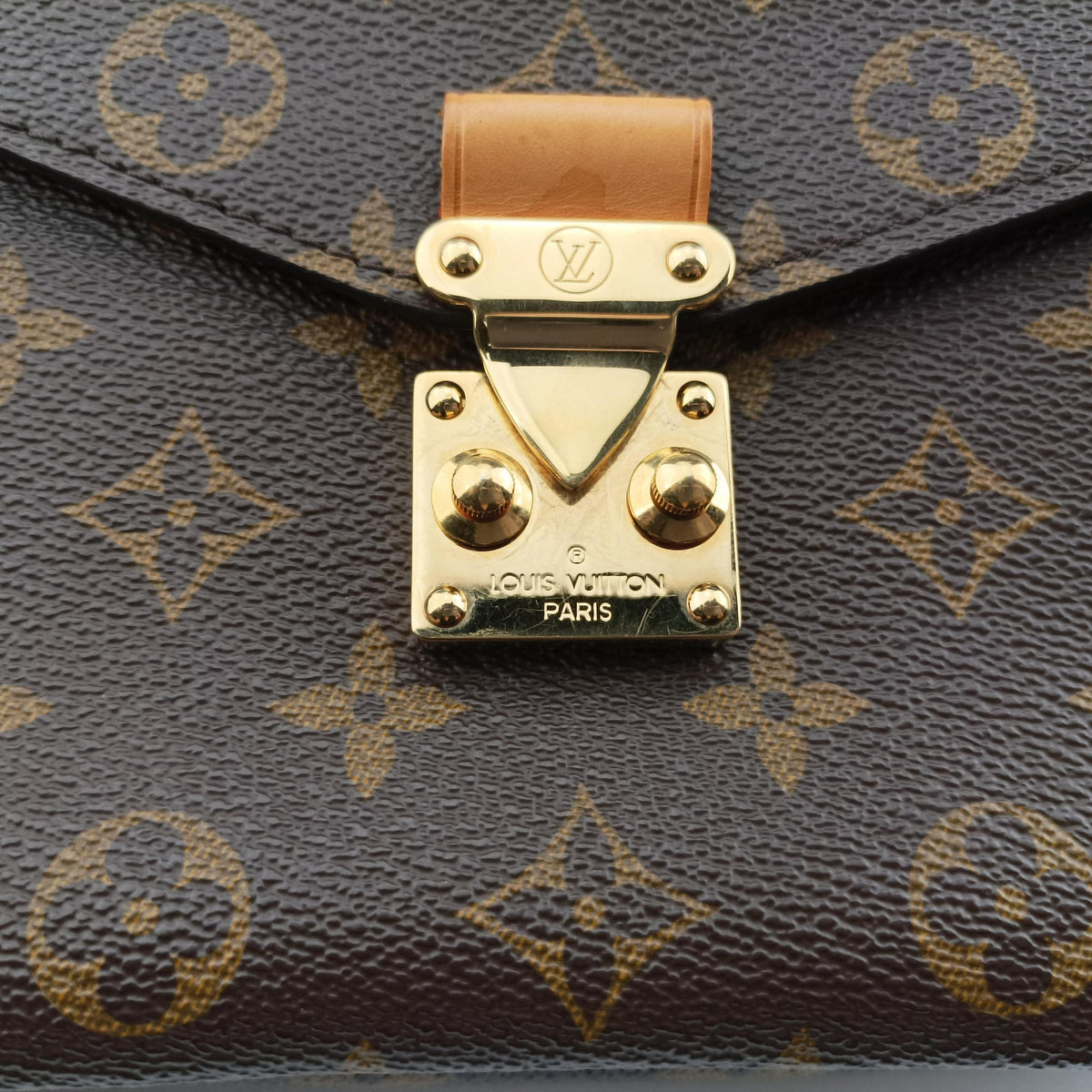 Vintage Louis Vuitton Pochette Metis MM Brown Monogram Canvas M44875 shoulderbag | stylenewstar