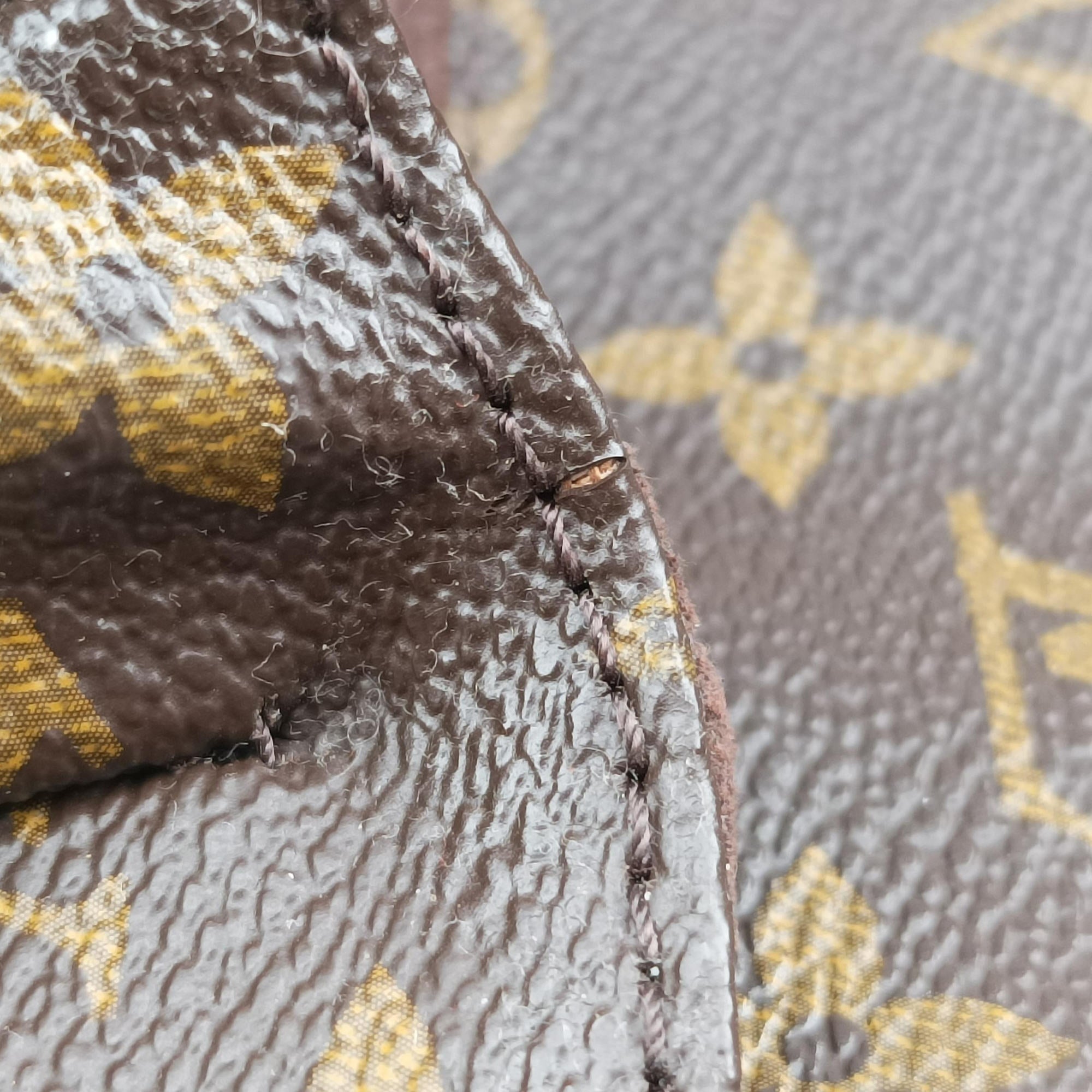 Pre-owned Louis Vuitton Pochette Metis MM Brown Monogram Canvas M44875 shoulderbag | stylenewstar
