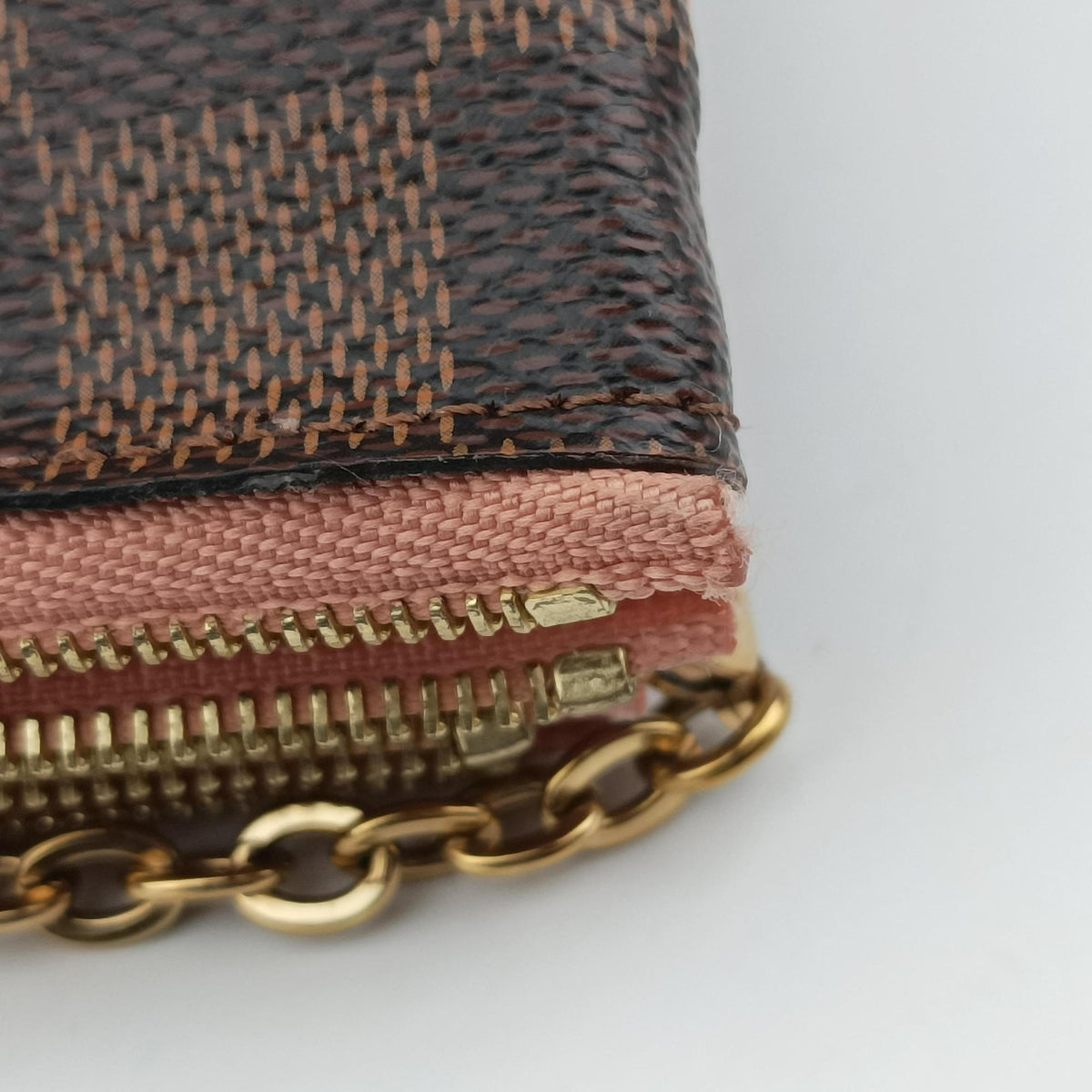 Pre-owned Louis Vuitton Pochette Double Zip EBENE×Rose Ballerine Damier Canvas N60254 shoulderbag | stylenewstar
