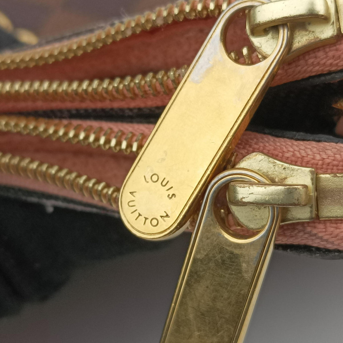 Pre-owned Louis Vuitton Pochette Double Zip EBENE×Rose Ballerine Damier Canvas N60254 shoulderbag | stylenewstar