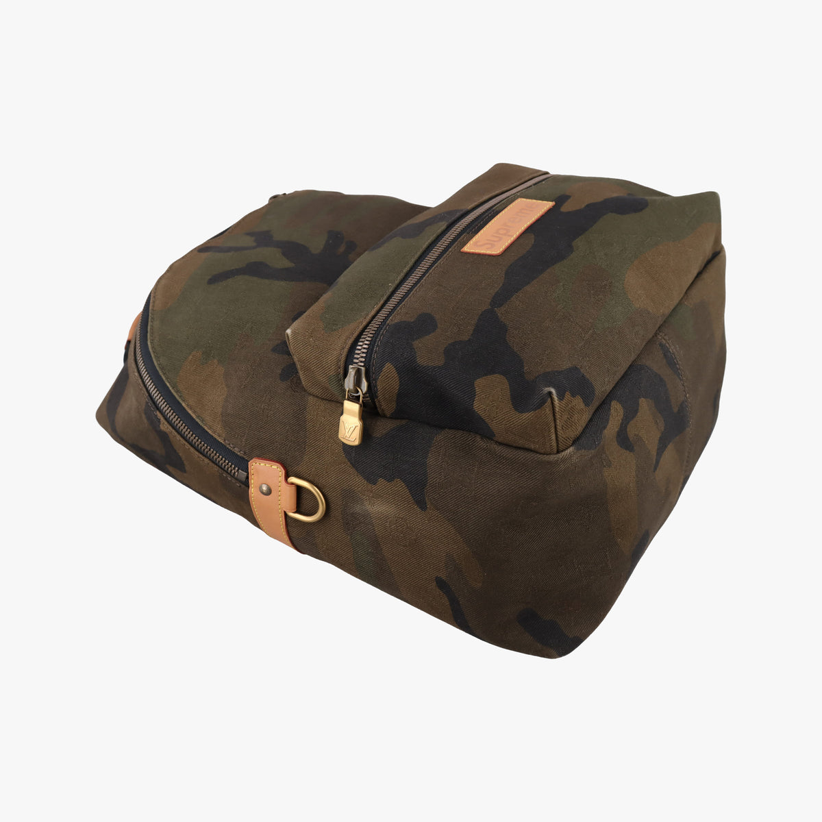 Pre-owned Louis Vuitton Supreme Apollo collaboration CAMOUFLAGE canvas M44200 backpack/rucksack | stylenewstar