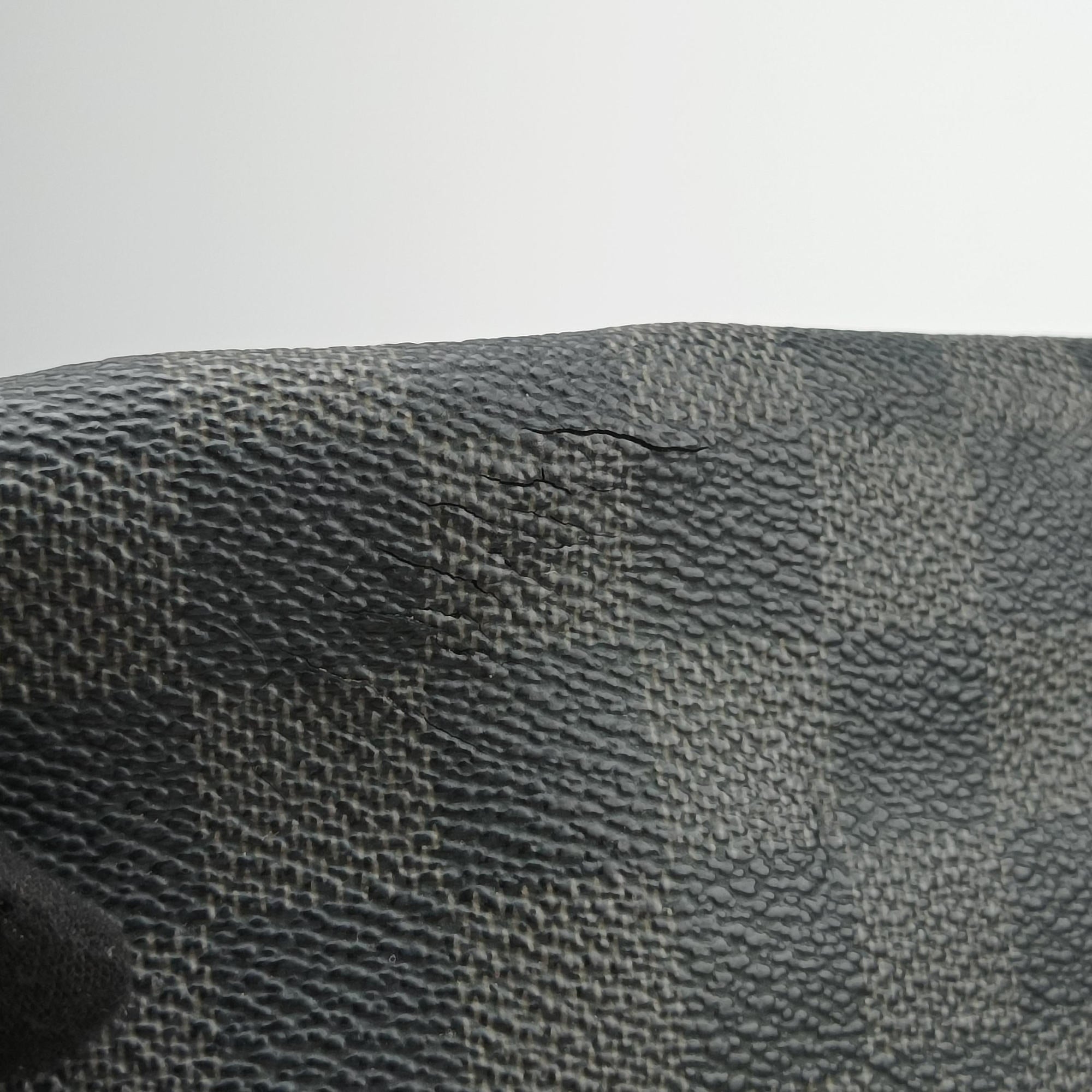 Pre-owned Louis Vuitton DANIEL GM Noir Damier GRAPHITE N58033 shoulderbag | stylenewstar