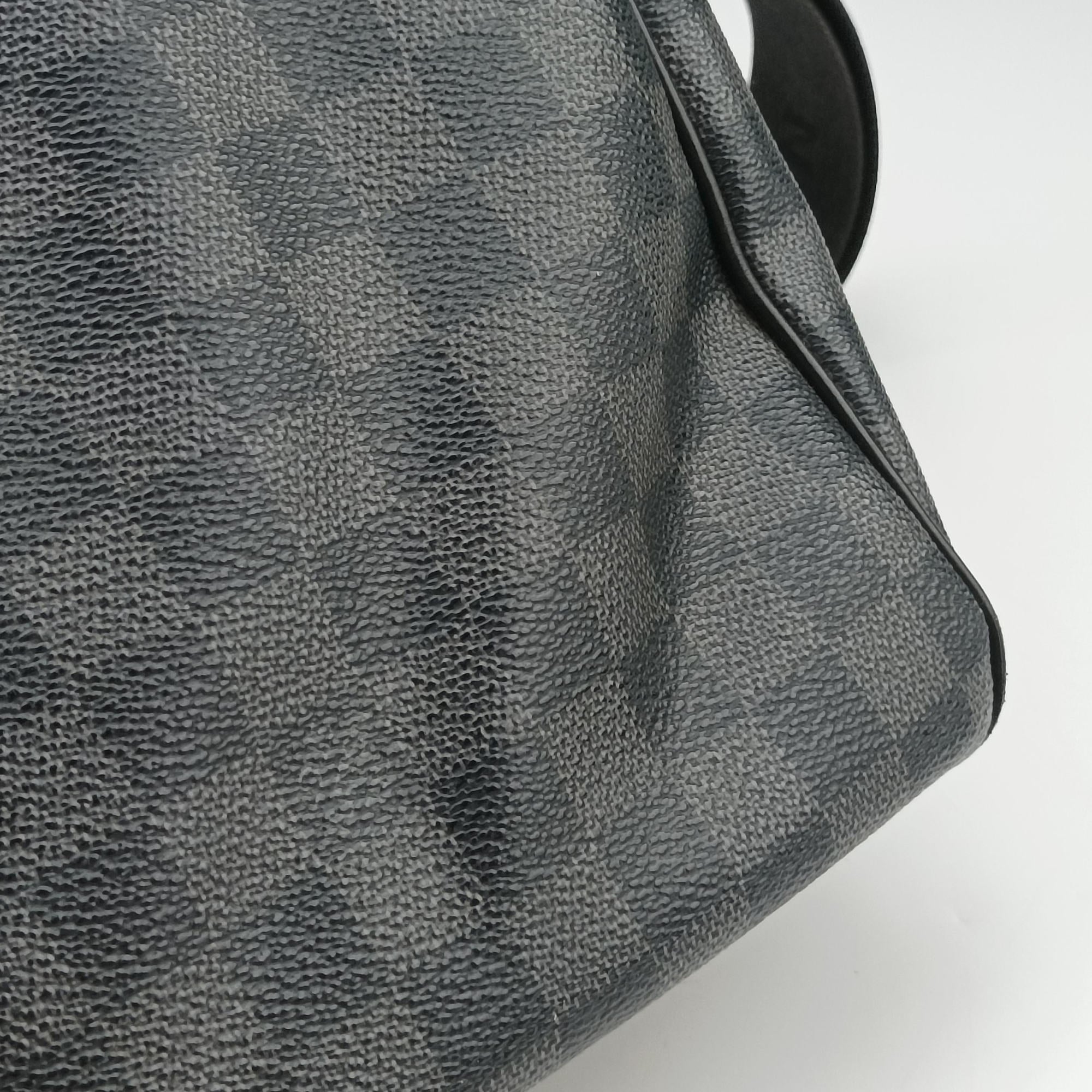 Pre-owned Louis Vuitton DANIEL GM Noir Damier GRAPHITE N58033 shoulderbag | stylenewstar