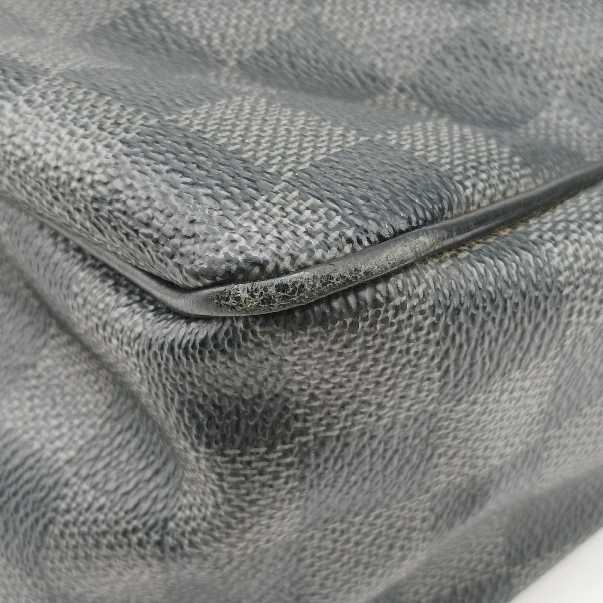 Pre-owned Louis Vuitton DANIEL GM Noir Damier GRAPHITE N58033 shoulderbag | stylenewstar