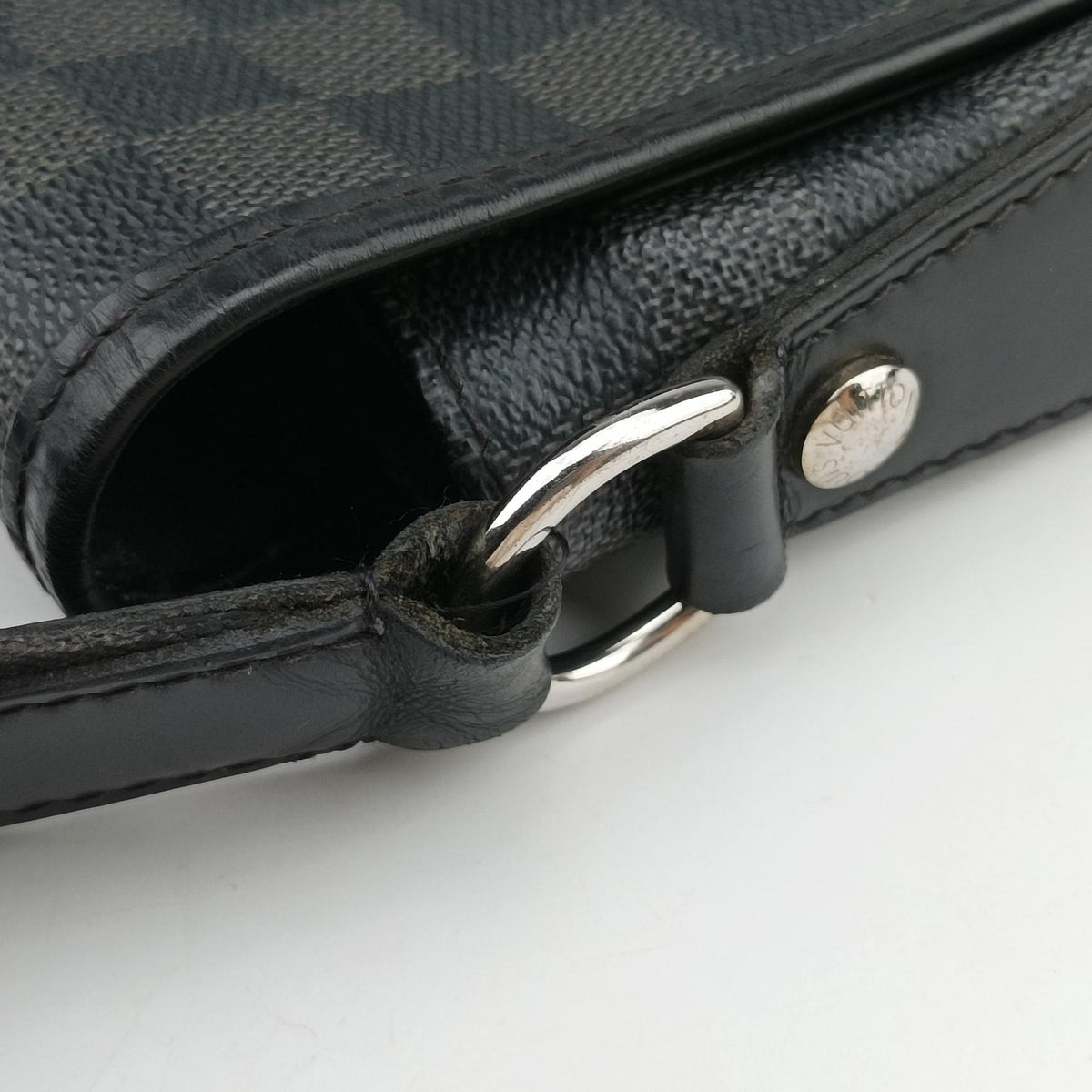 Pre-owned Louis Vuitton DANIEL GM Noir Damier GRAPHITE N58033 shoulderbag | stylenewstar