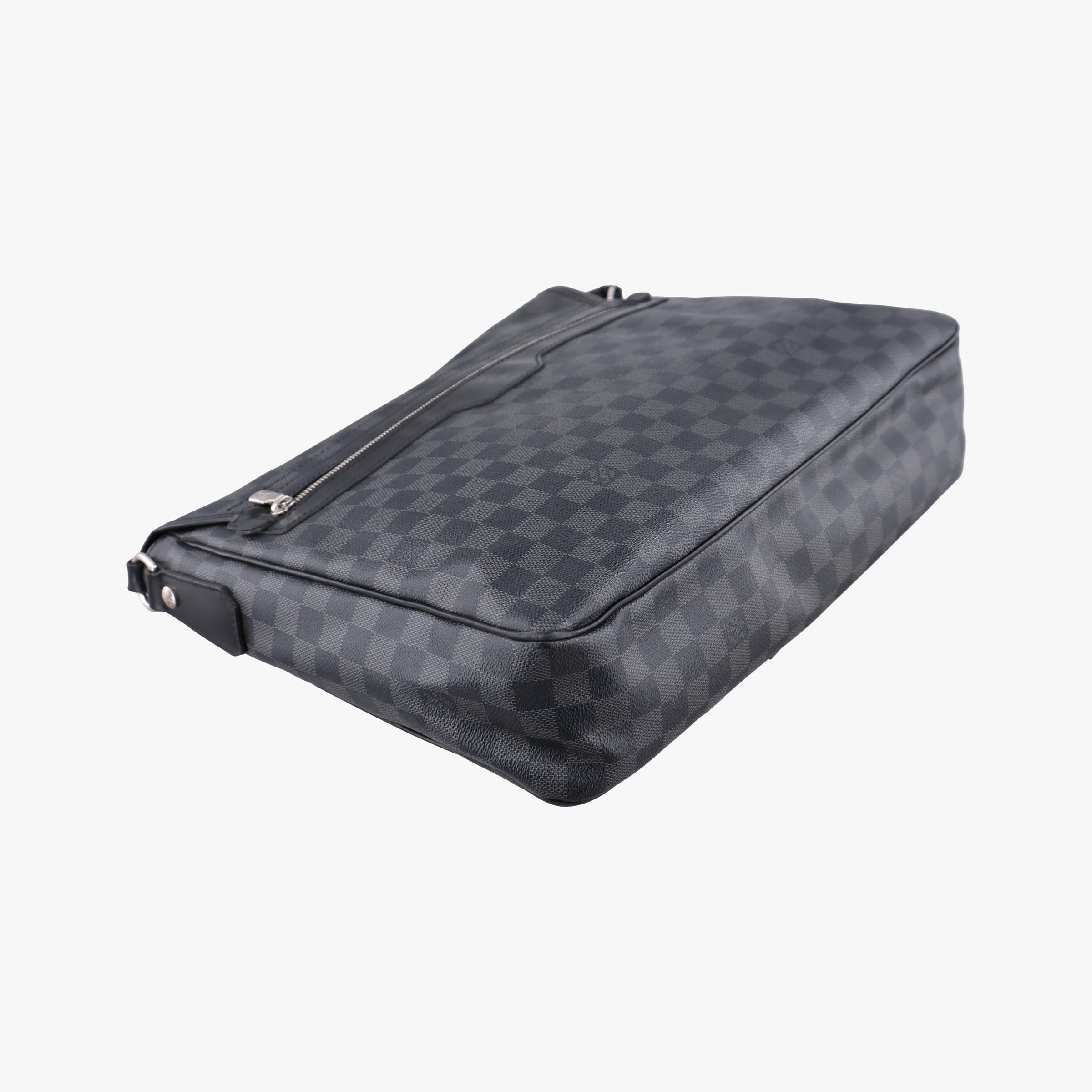 Pre-owned Louis Vuitton DANIEL GM Noir Damier GRAPHITE N58033 shoulderbag | stylenewstar