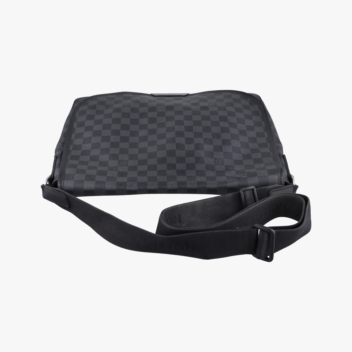 Secondhand Louis Vuitton DANIEL GM Noir Damier GRAPHITE N58033 shoulderbag | stylenewstar