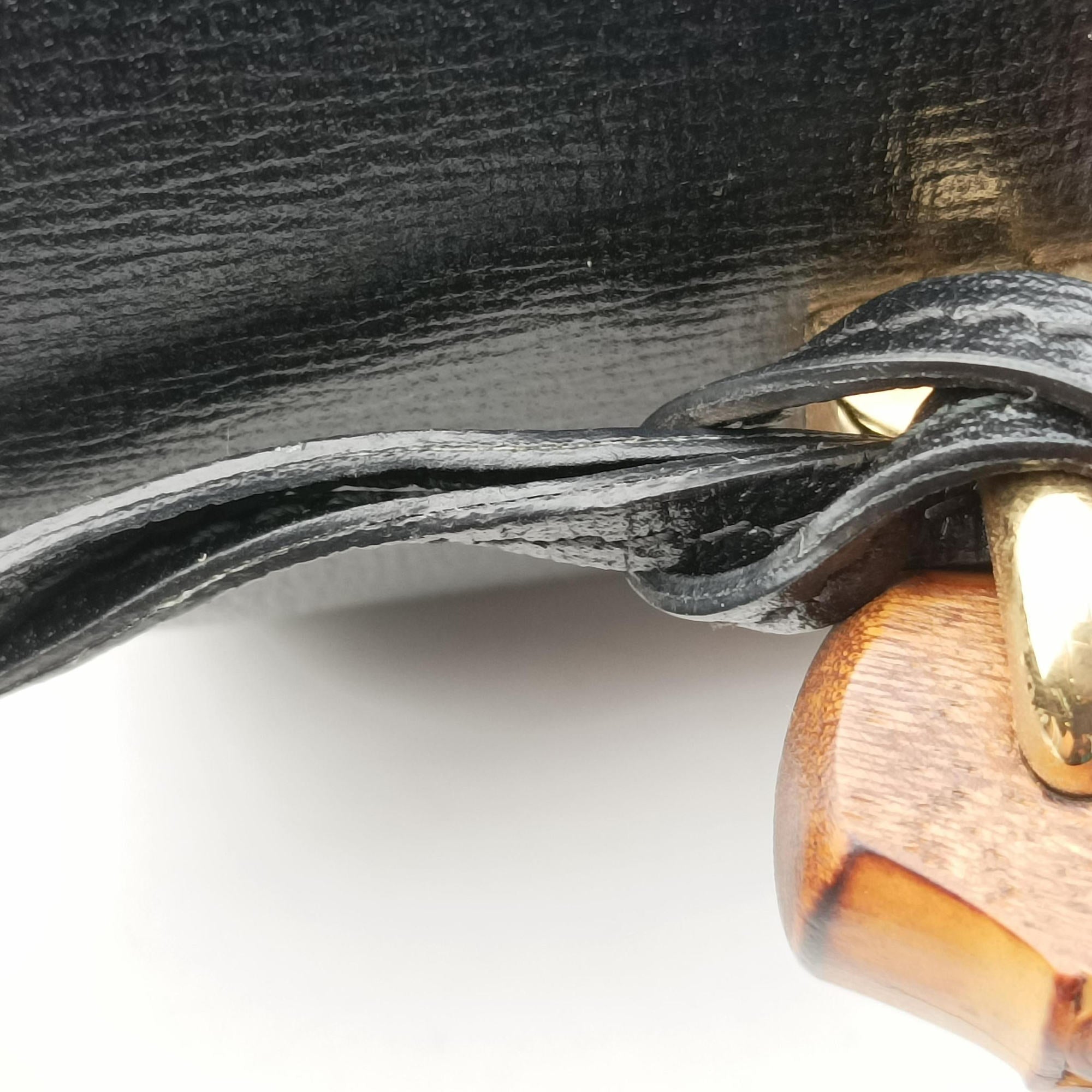 Pre-owned Gucci Padlock Bamboo Black Leather 603221 shoulderbag | stylenewstar