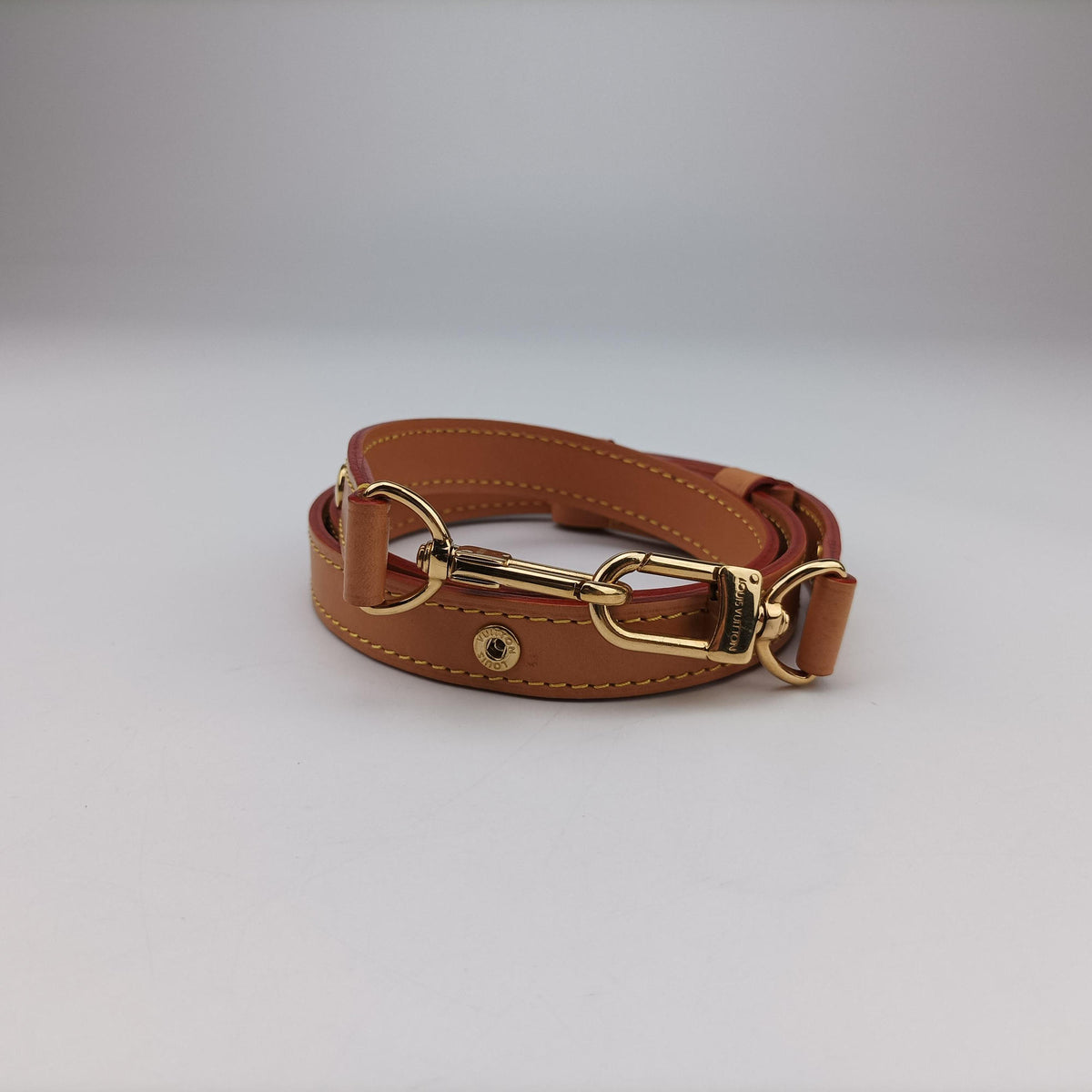 Pre-owned Louis Vuitton LOOP Brown PVC coated canvas M81098 shoulderbag | stylenewstar