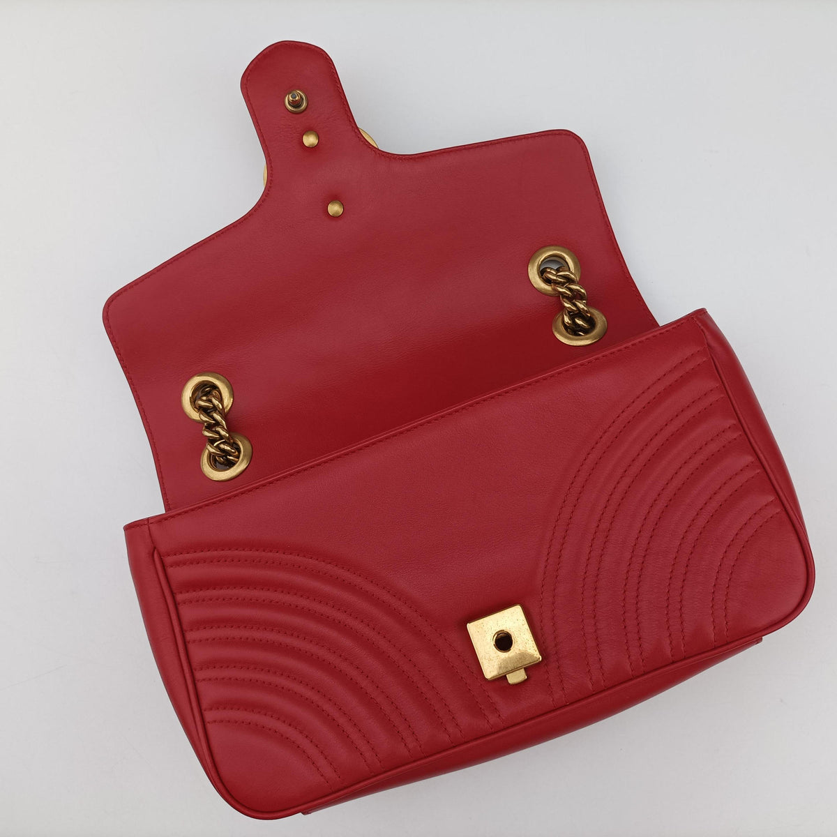 Pre-owned Gucci GG Marmont Red Leather 443497 shoulderbag | stylenewstar