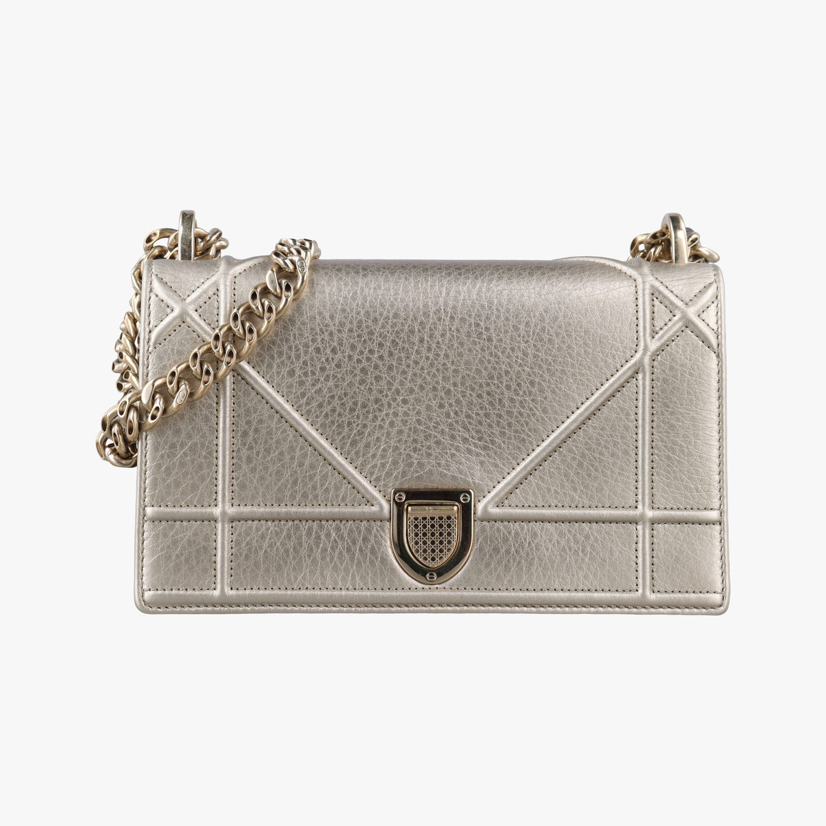 Pre-owned Christian Dior DIORAMA Gold Leather  shoulderbag | stylenewstar