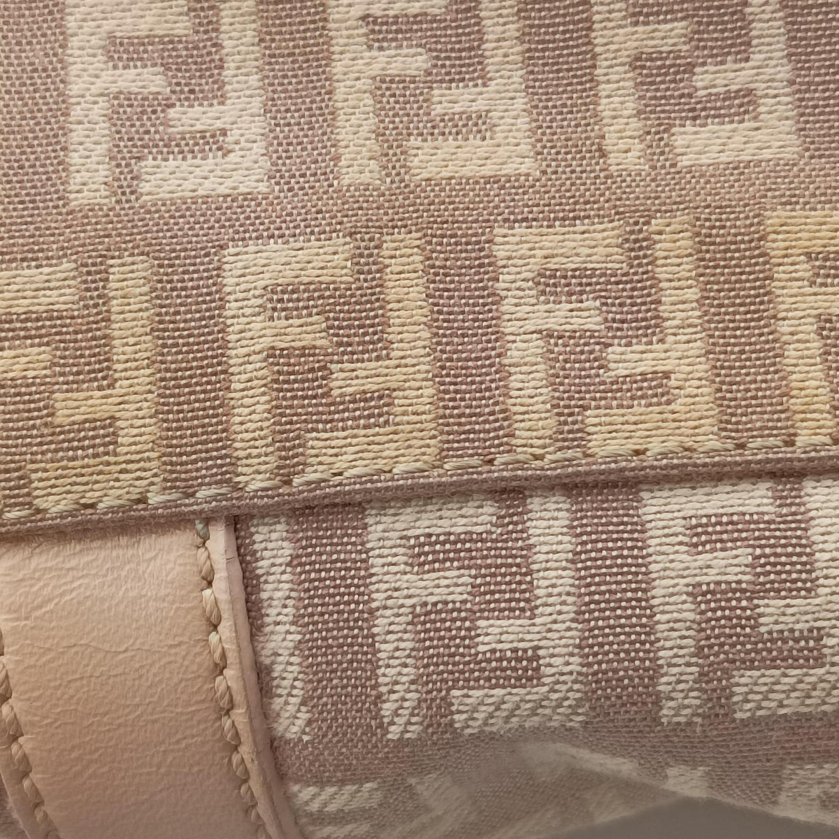 Pre-owned Fendi Zucchino boston Pink Canvas 8BL063 handbag | stylenewstar
