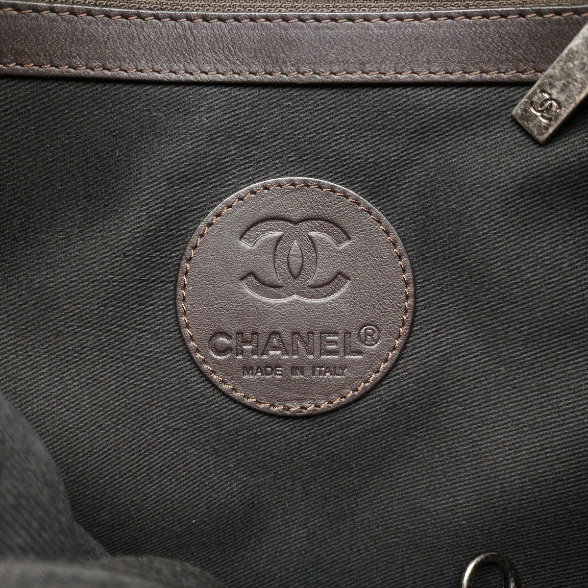 Pre-owned Chanel Coco Cocoon Brown Nylon A66507 shoulderbag | stylenewstar