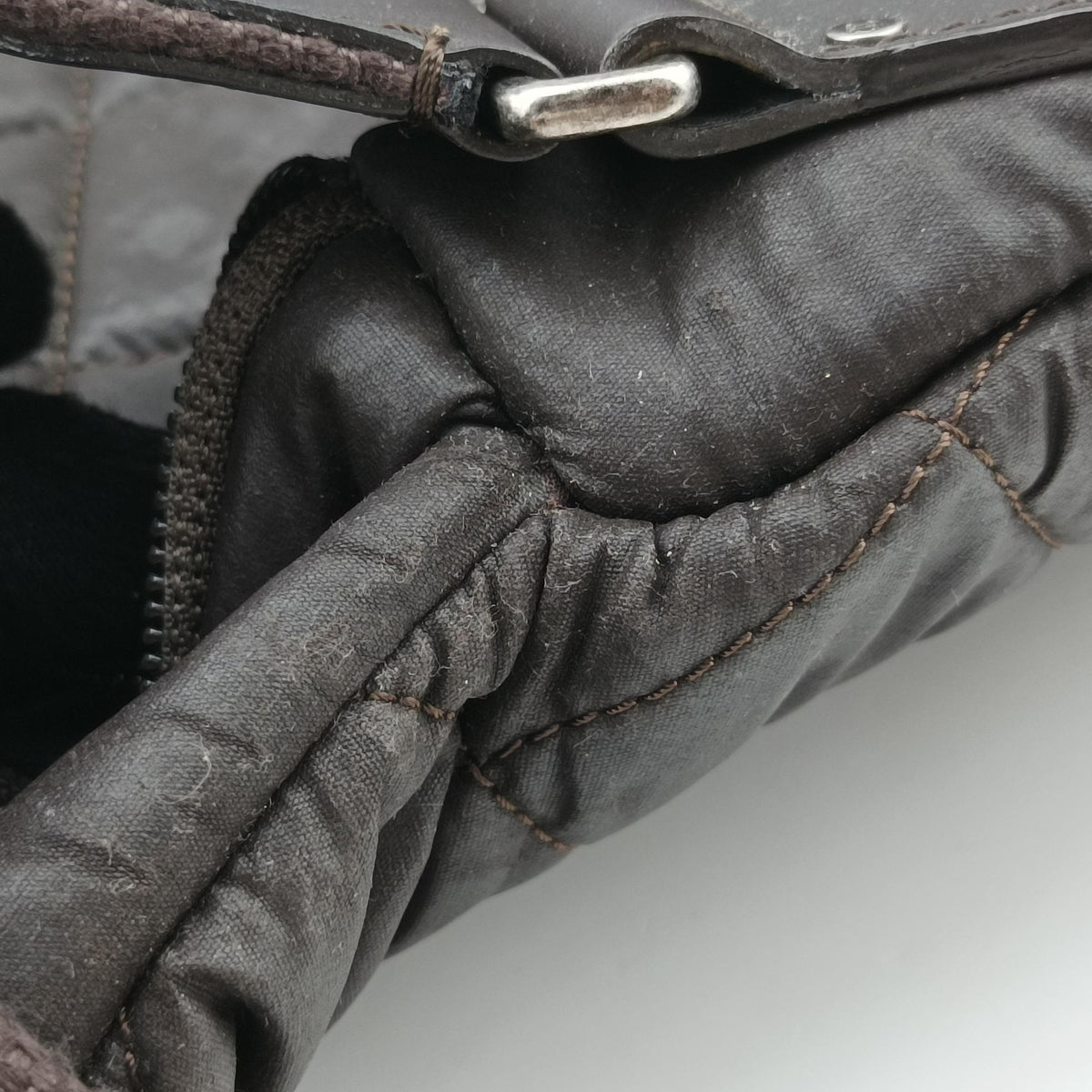 Pre-owned Chanel Coco Cocoon Brown Nylon A66507 shoulderbag | stylenewstar