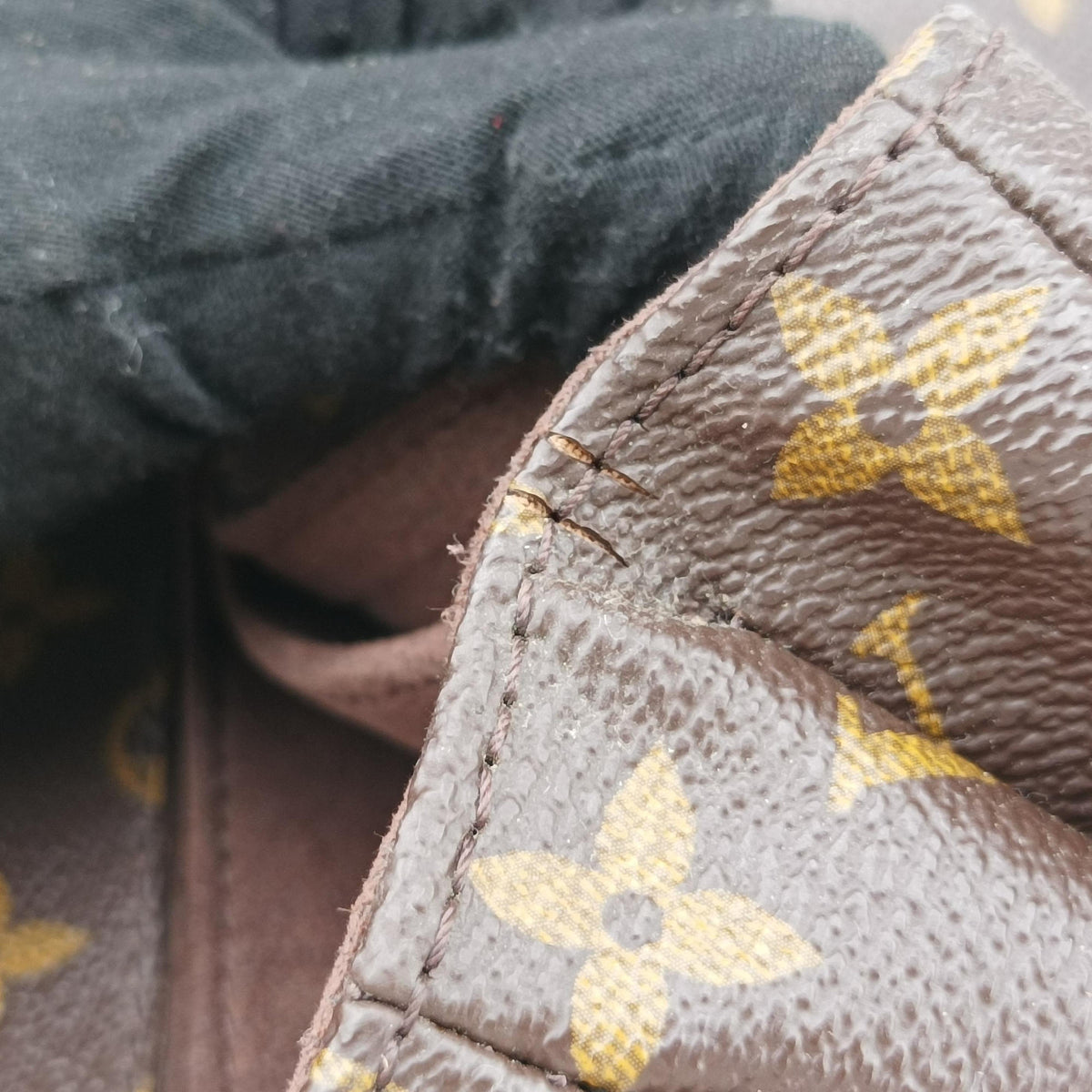 Secondhand Louis Vuitton Pochette Metis MM Brown Monogram Canvas M44875 shoulderbag | stylenewstar