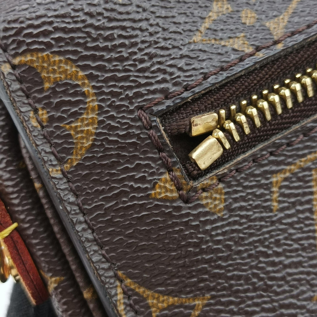 Secondhand Louis Vuitton Pochette Metis MM Brown Monogram Canvas M44875 shoulderbag | stylenewstar