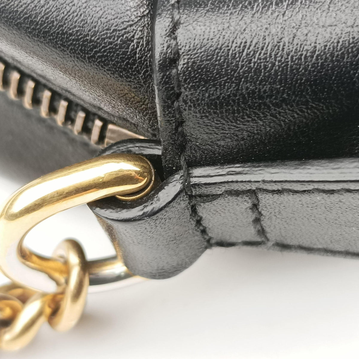 Pre-owned Gucci GG Marmont Black×white Leather 448065 shoulderbag | stylenewstar