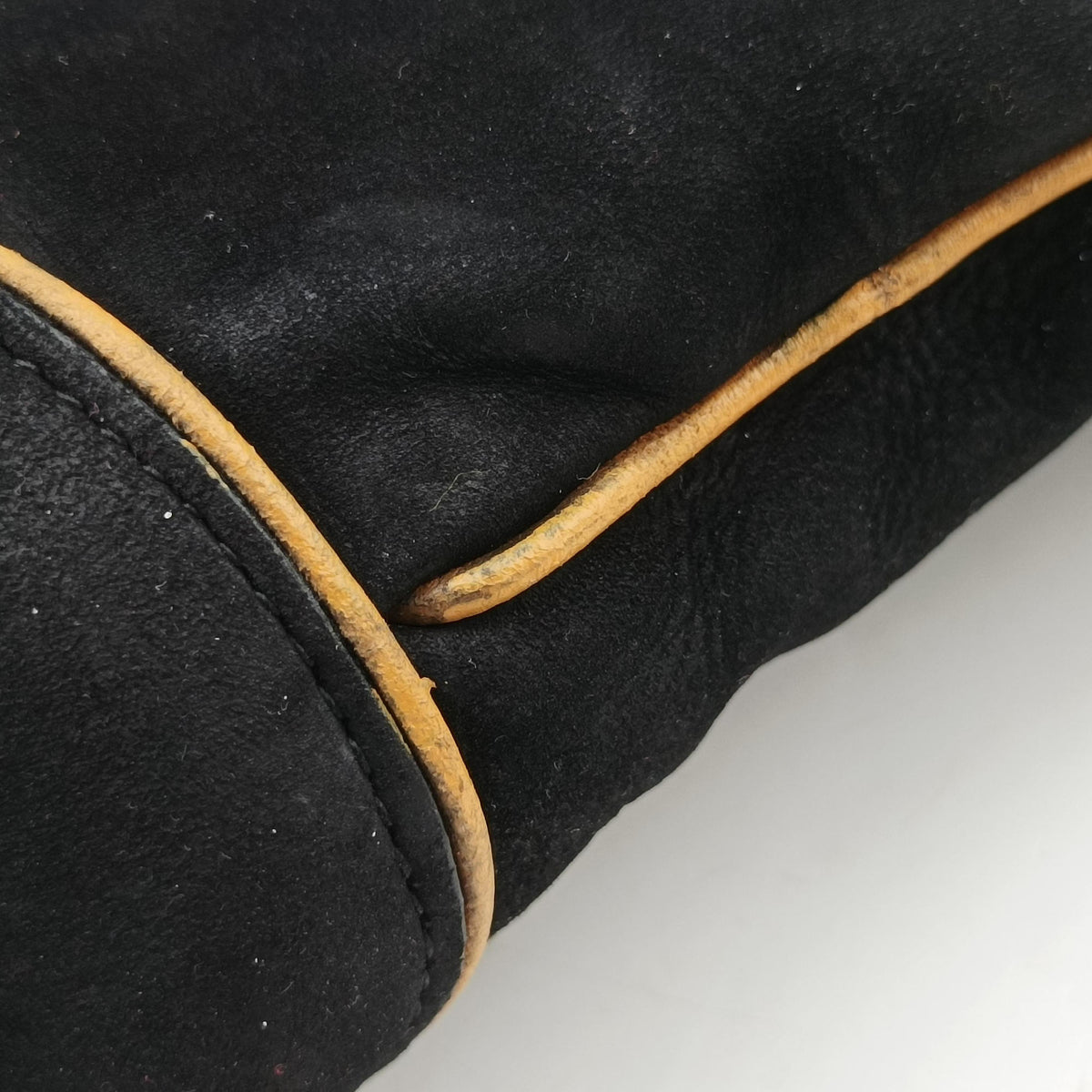 Vintage Gucci Jackie Flora Hobo Black Suede 277520 shoulderbag | stylenewstar