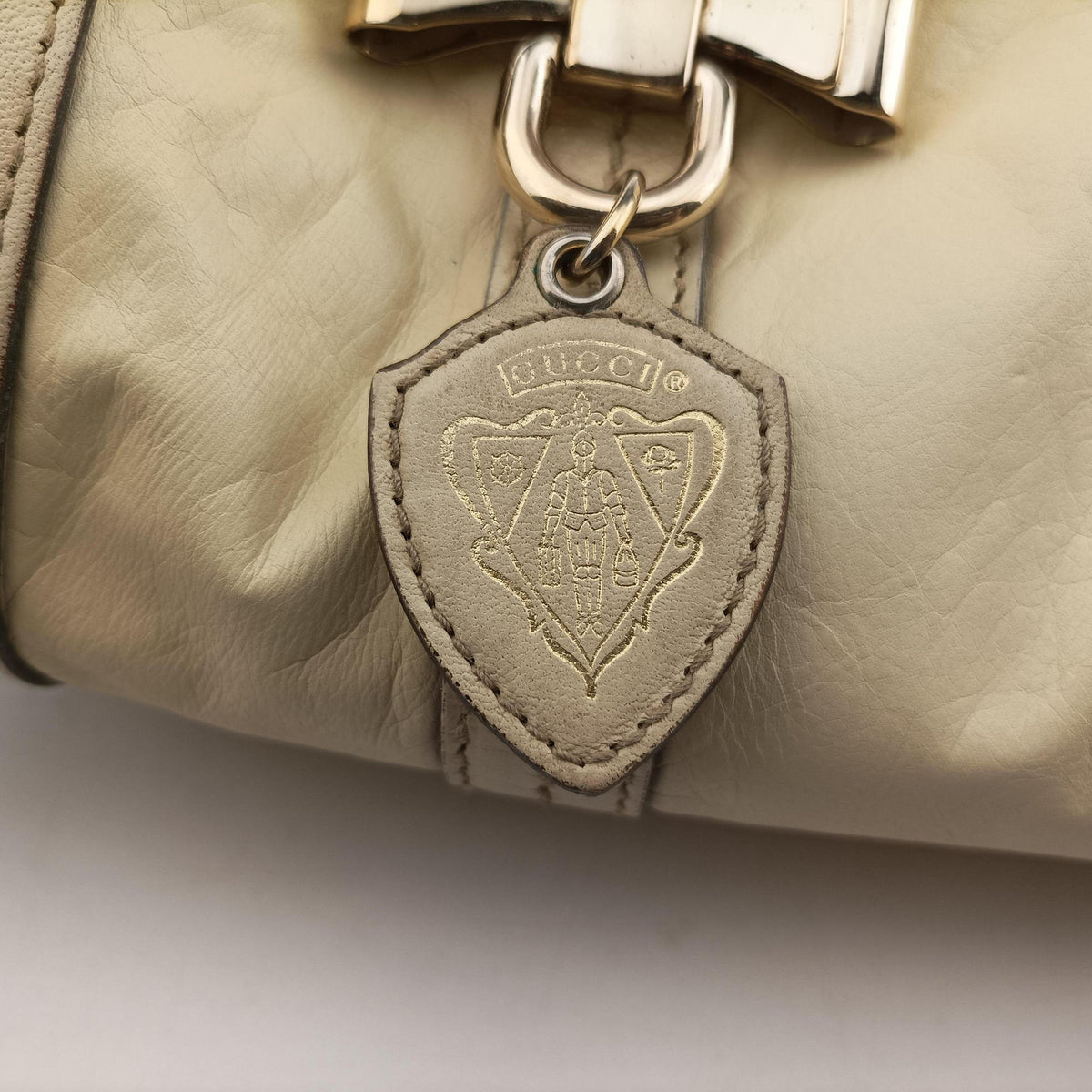 Vintage Gucci Hysteria Boston White Leather 181485 handbag | stylenewstar