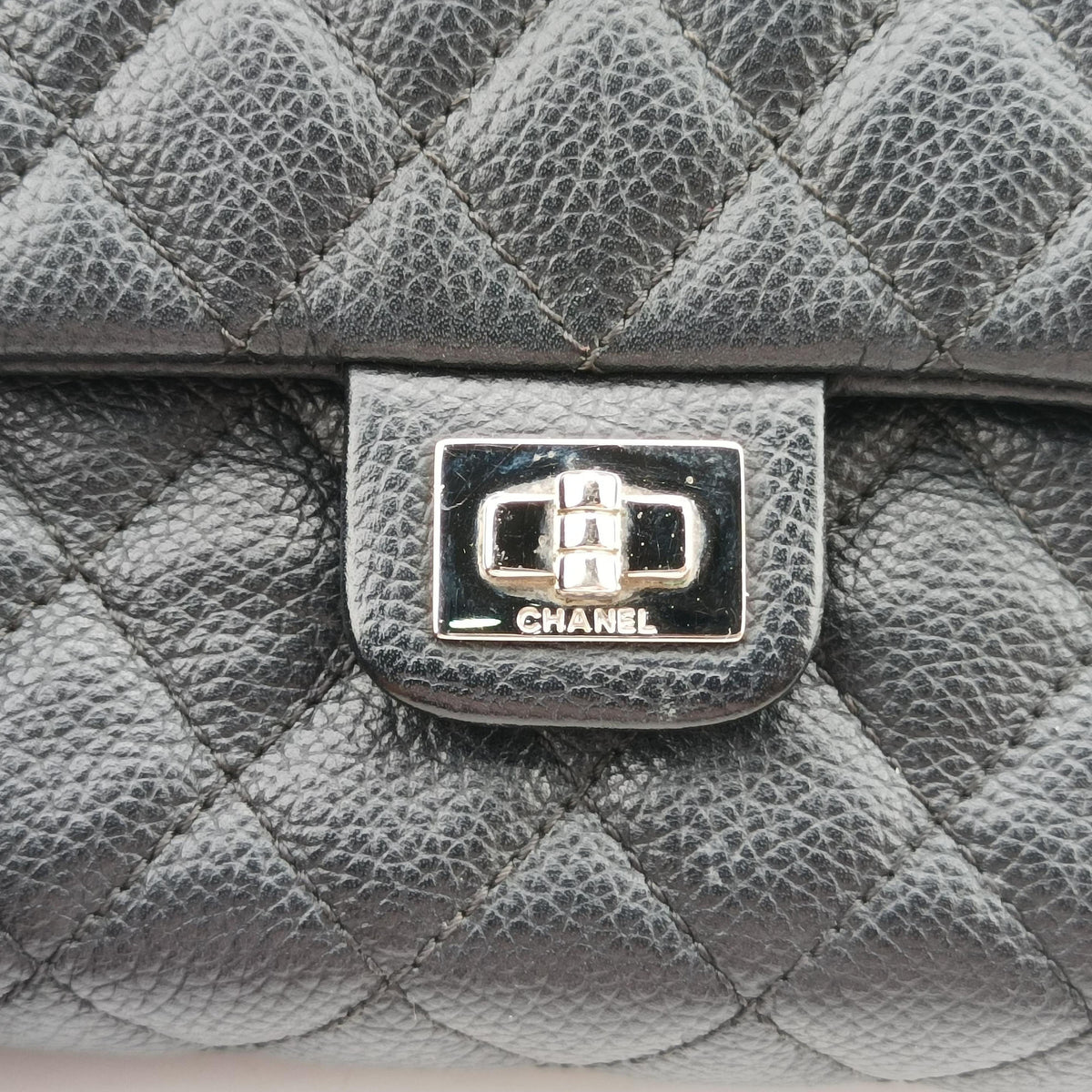 Vintage Chanel Matelasse 2.55 Black Leather U48753 bum bag/waist bag | stylenewstar