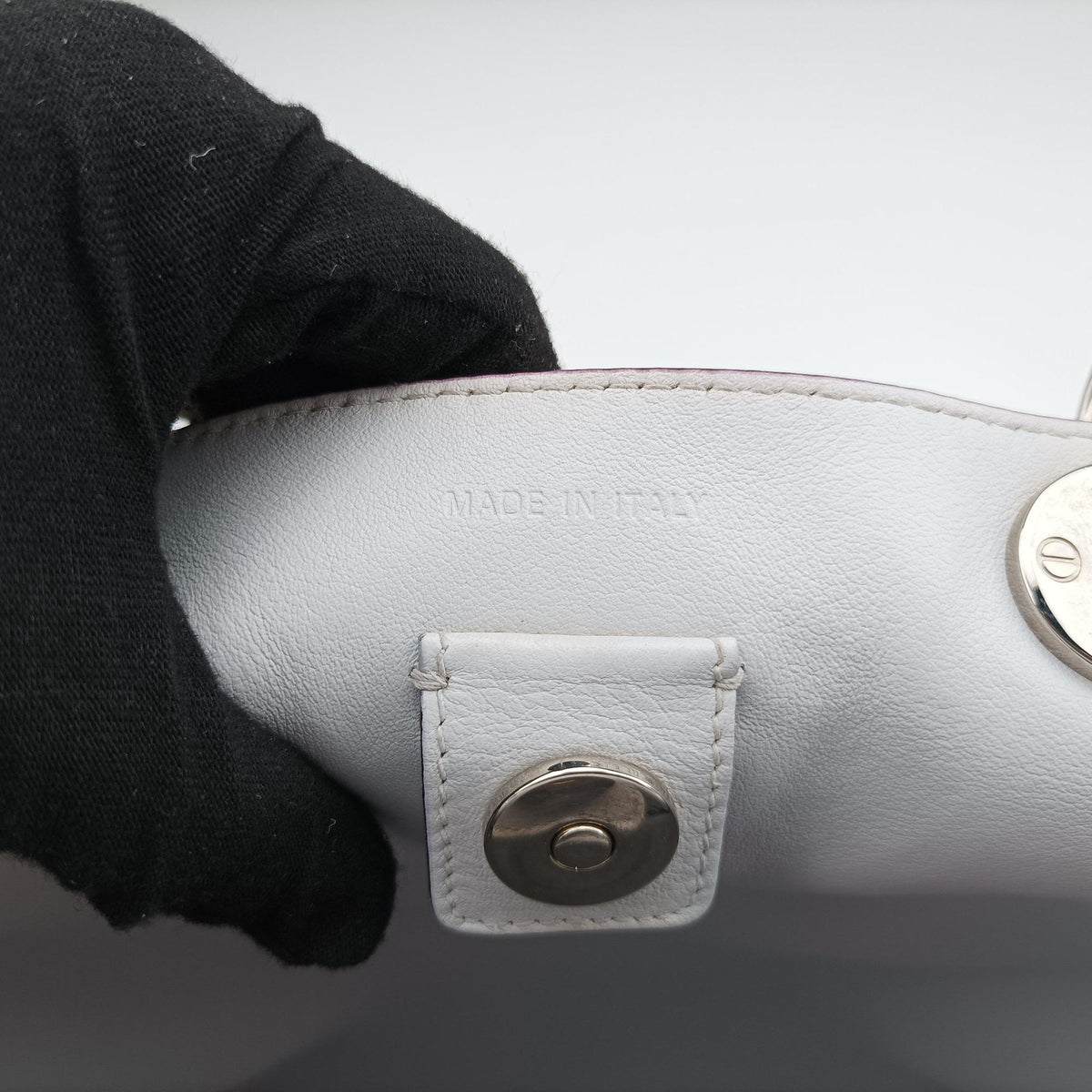 Secondhand Christian Dior Diorissimo Pink Leather  shoulderbag | stylenewstar