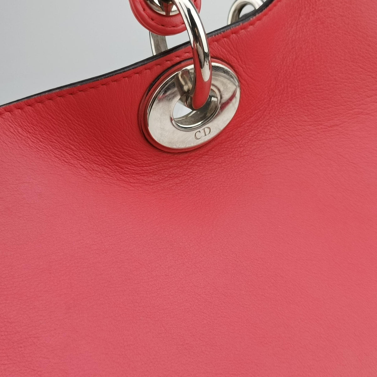 Secondhand Christian Dior Diorissimo Pink Leather  shoulderbag | stylenewstar
