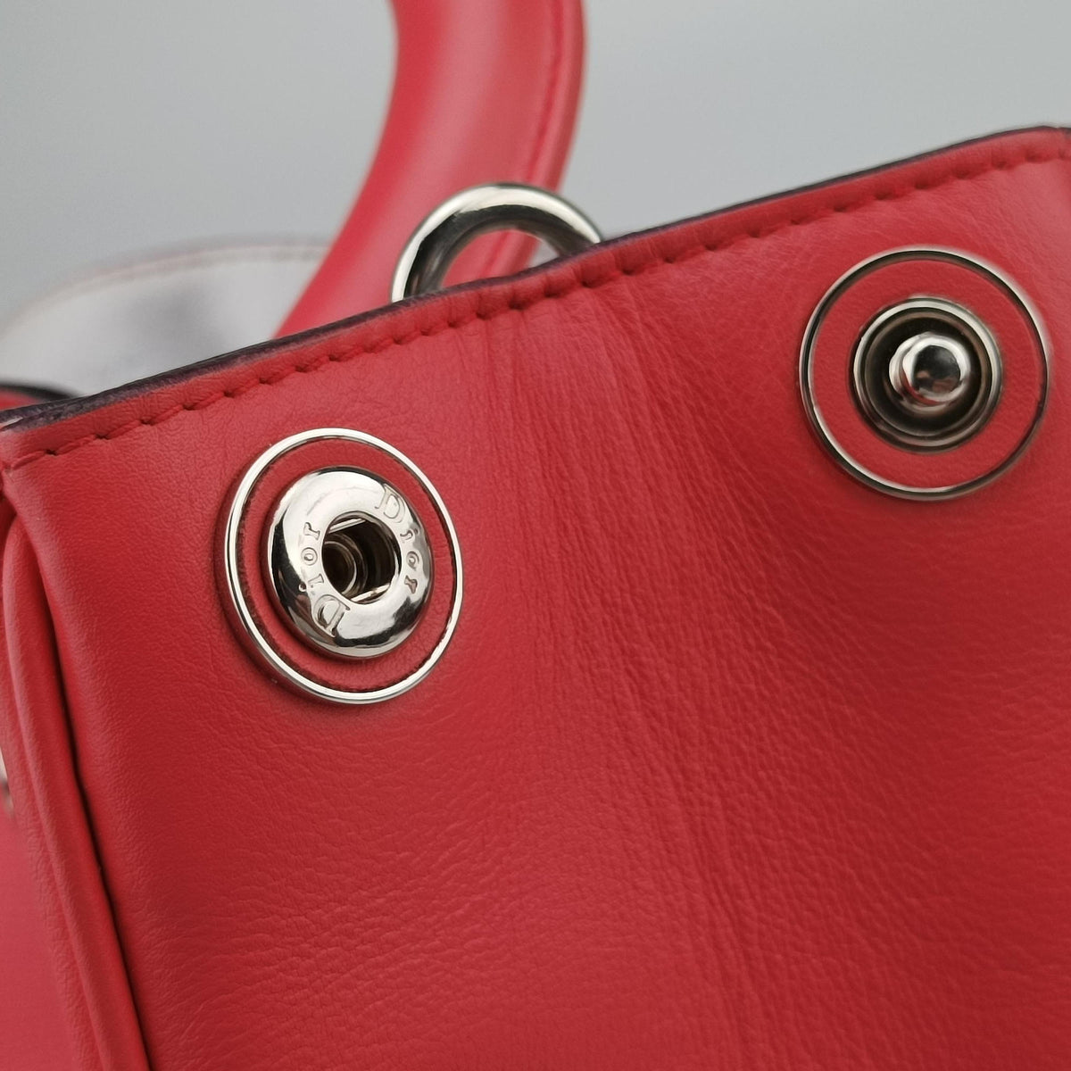 Secondhand Christian Dior Diorissimo Pink Leather  shoulderbag | stylenewstar
