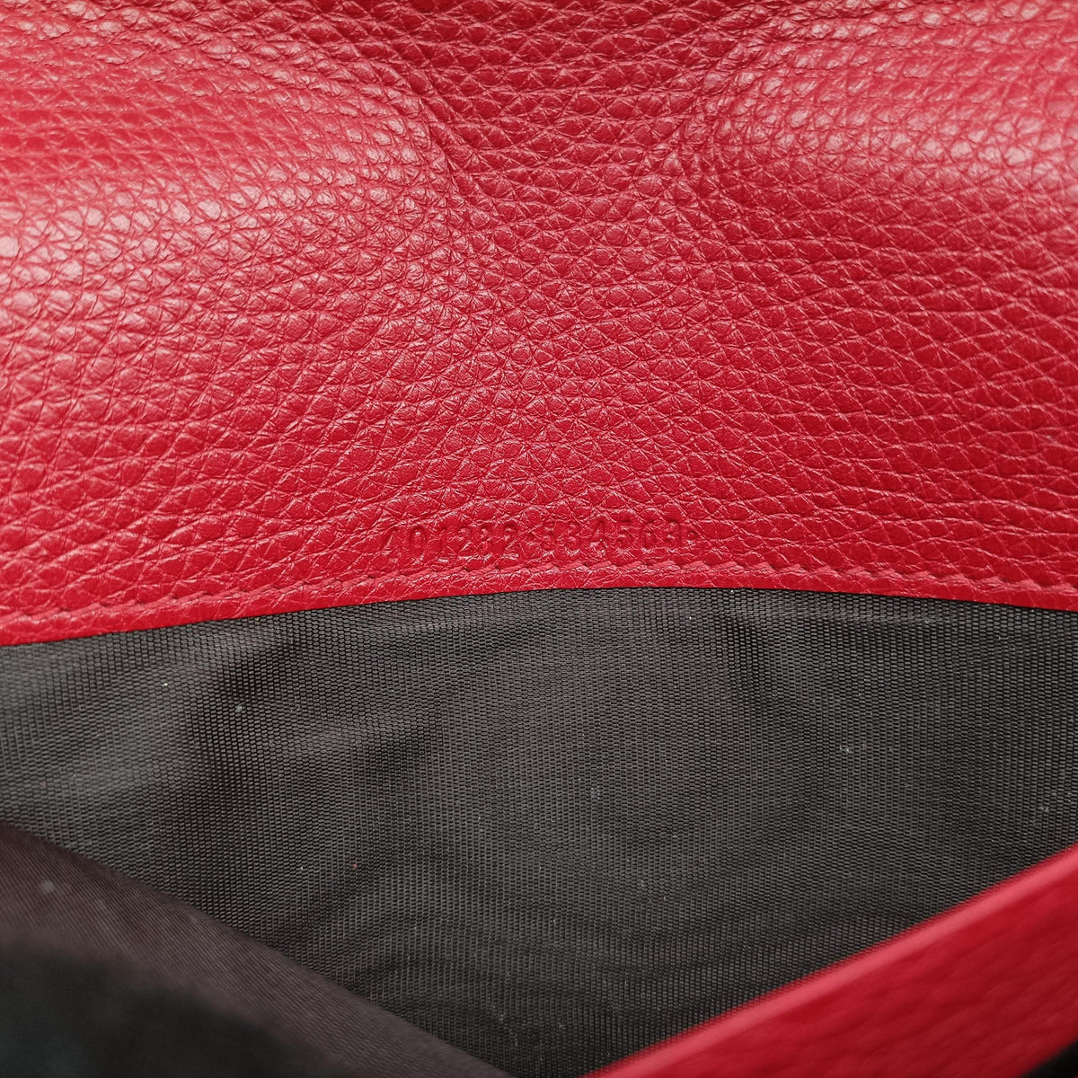 Pre-owned Gucci GG Marmont Red Leather 401232 shoulderbag | stylenewstar