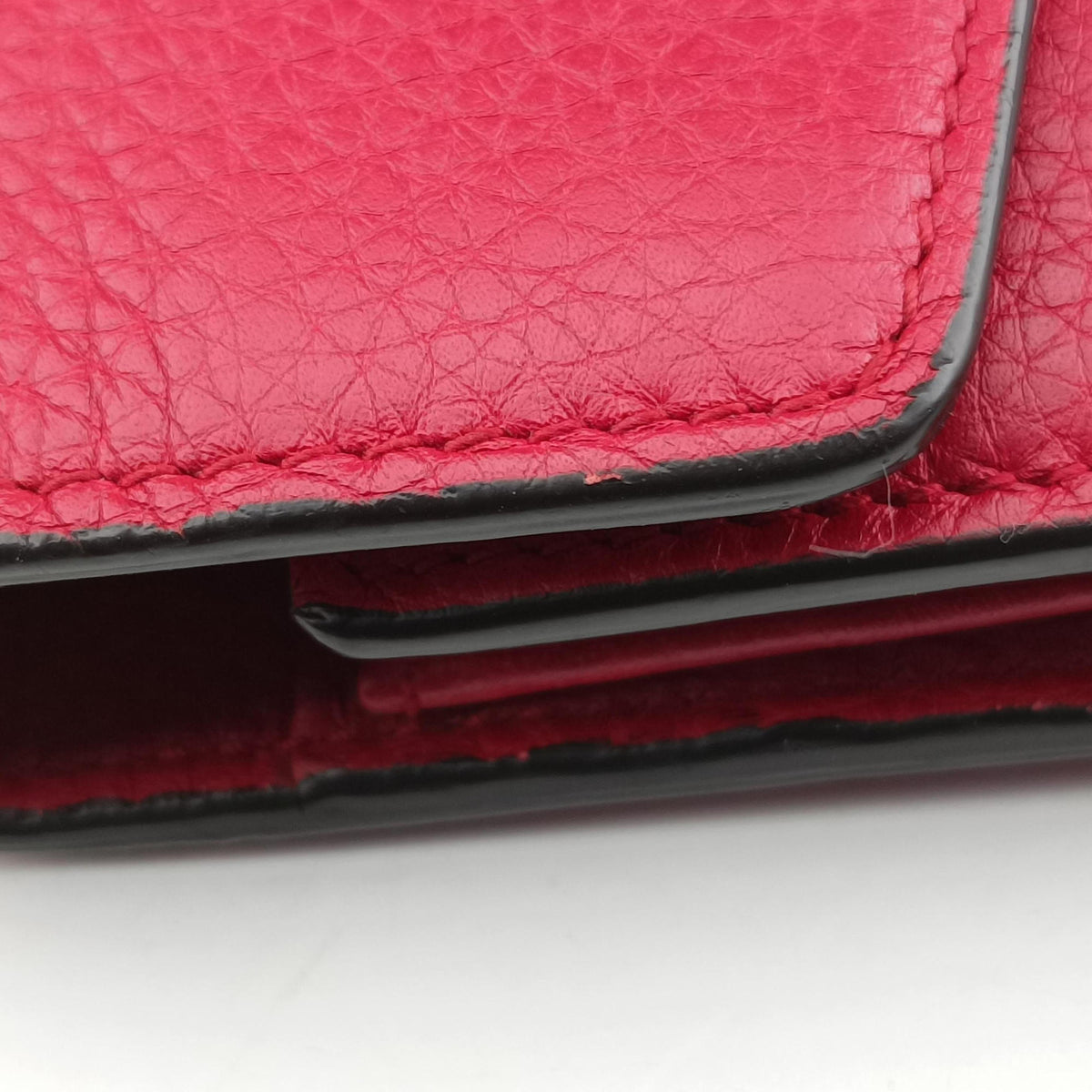 Pre-owned Gucci GG Marmont Red Leather 401232 shoulderbag | stylenewstar