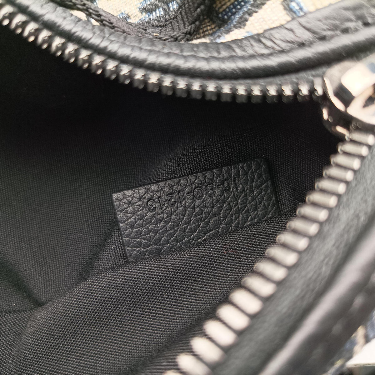 Pre-owned Christian Dior Scarab Oblique Navy Jacquardx leather  bum bag/waist bag | stylenewstar