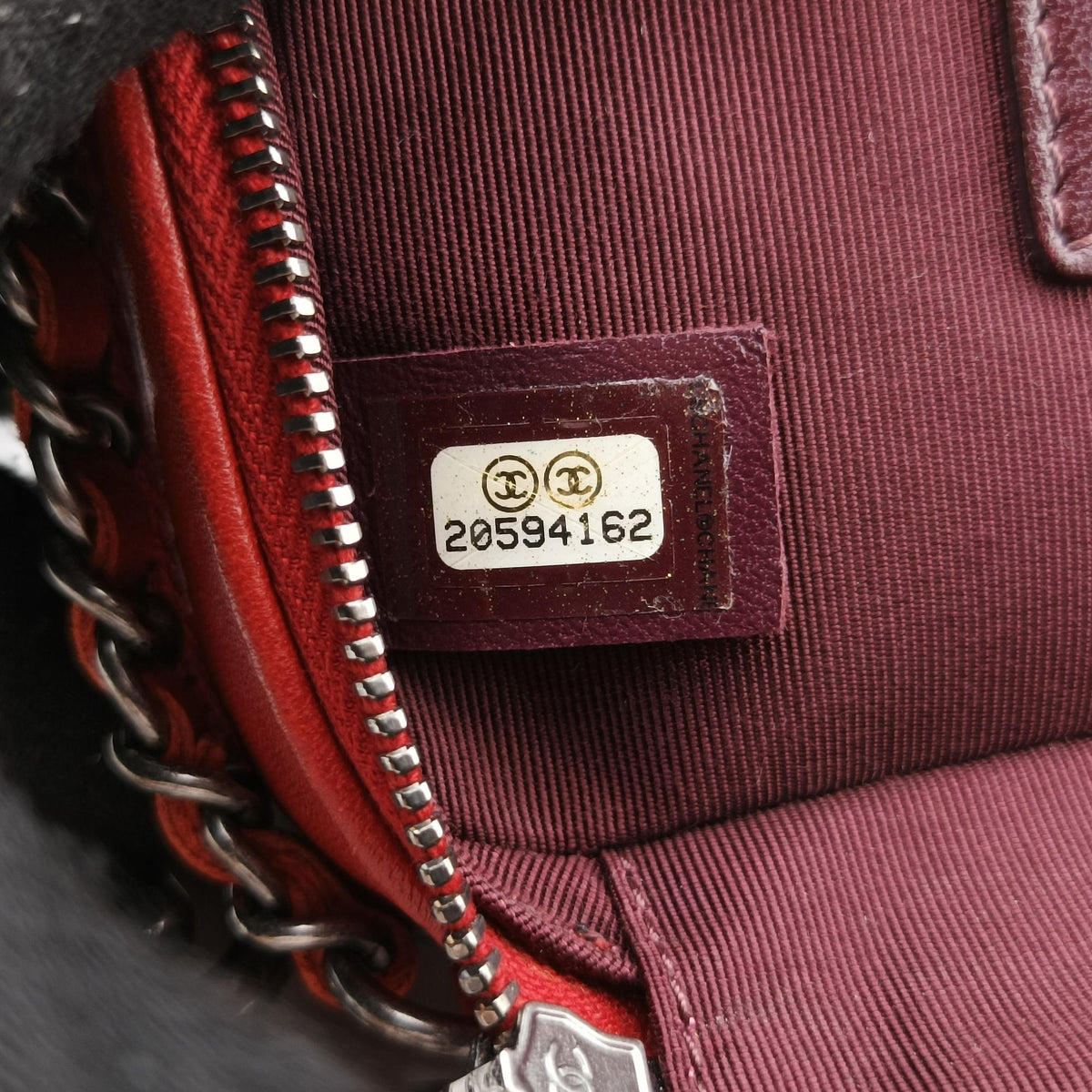 Vintage Chanel Coco Boy Camera Case Red lambskin A92654 shoulderbag | stylenewstar