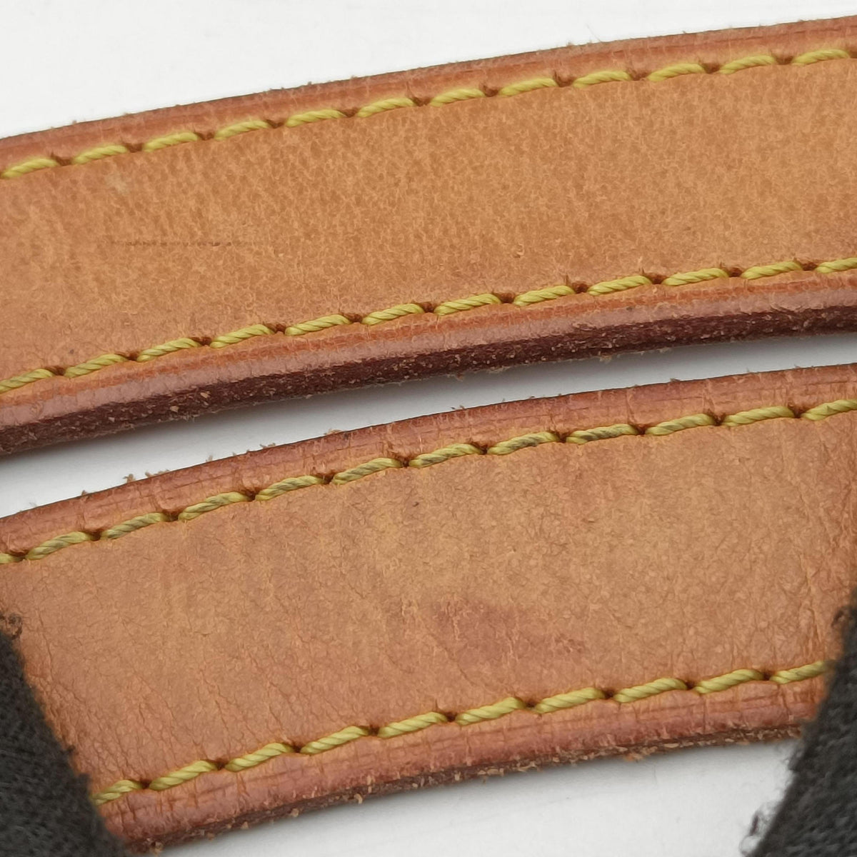 Secondhand Louis Vuitton STRESA PM brown Monogram Canvas M51186 shoulderbag | stylenewstar