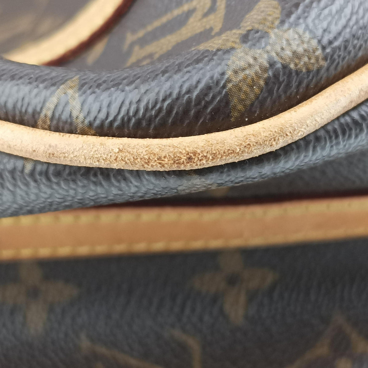 Secondhand Louis Vuitton STRESA PM brown Monogram Canvas M51186 shoulderbag | stylenewstar