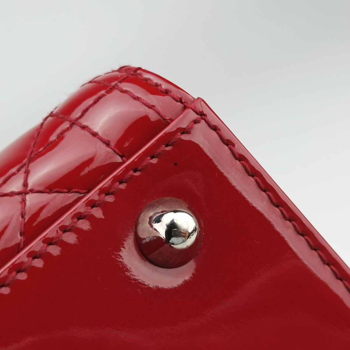 Secondhand Christian Dior Lady Dior Red Patent  handbag | stylenewstar