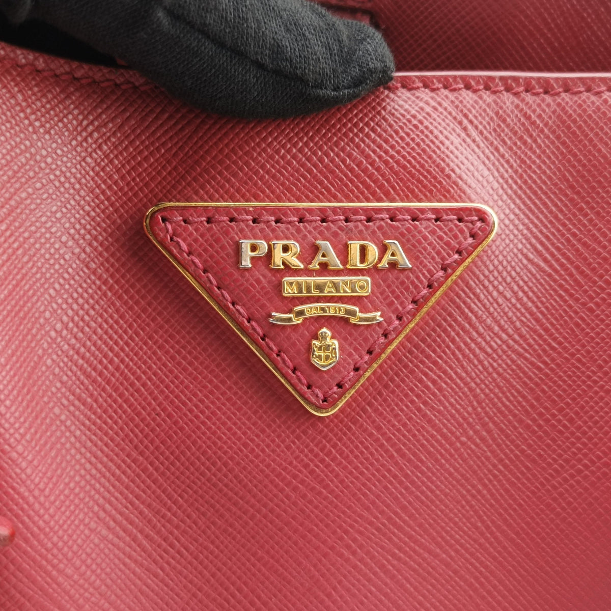 Pre-owned Prada Galleria Red SAFFIANO Leather BN1874 handbag | stylenewstar
