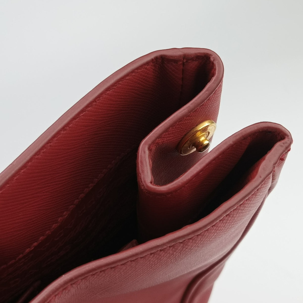Pre-owned Prada Galleria Red SAFFIANO Leather BN1874 handbag | stylenewstar