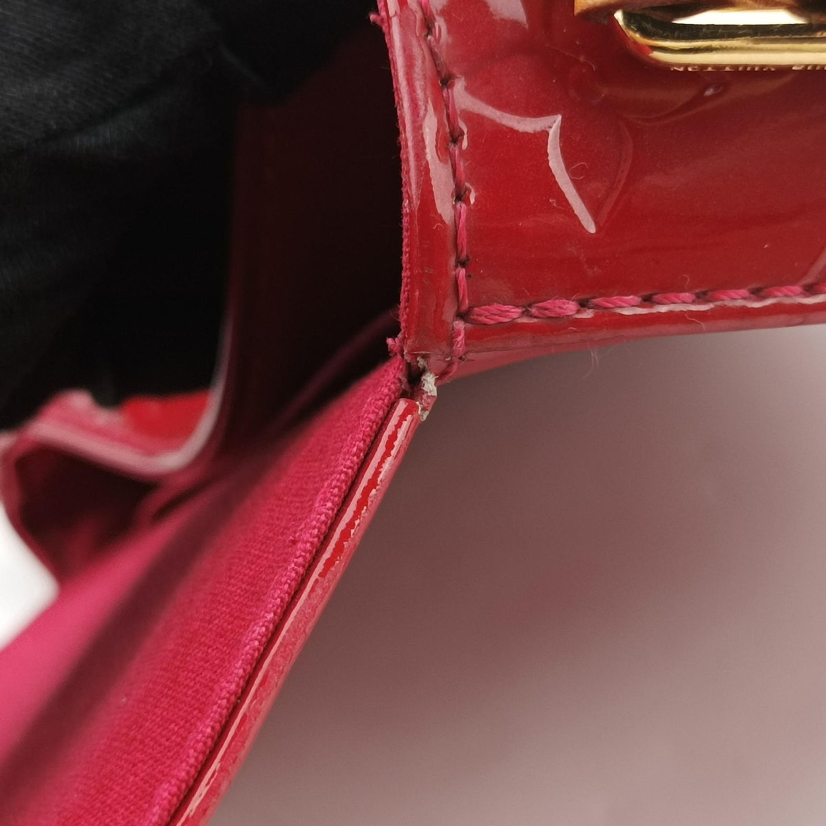 Vintage Louis Vuitton Bellflower PM Pomme d'Amour Vernis M91728 shoulderbag | stylenewstar
