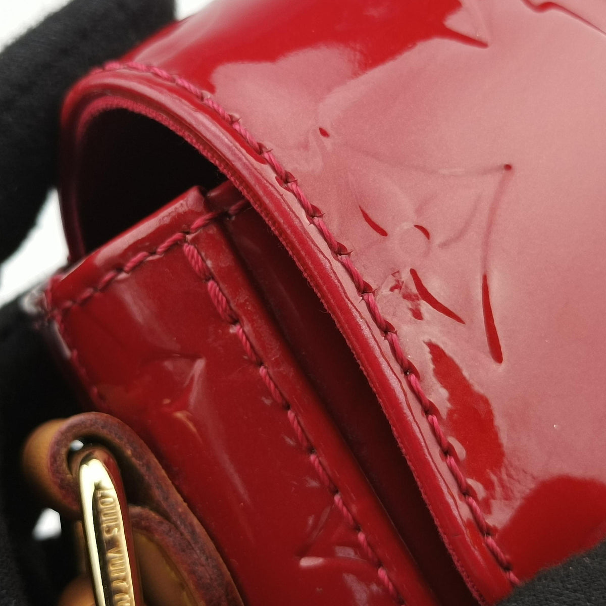Vintage Louis Vuitton Bellflower PM Pomme d'Amour Vernis M91728 shoulderbag | stylenewstar