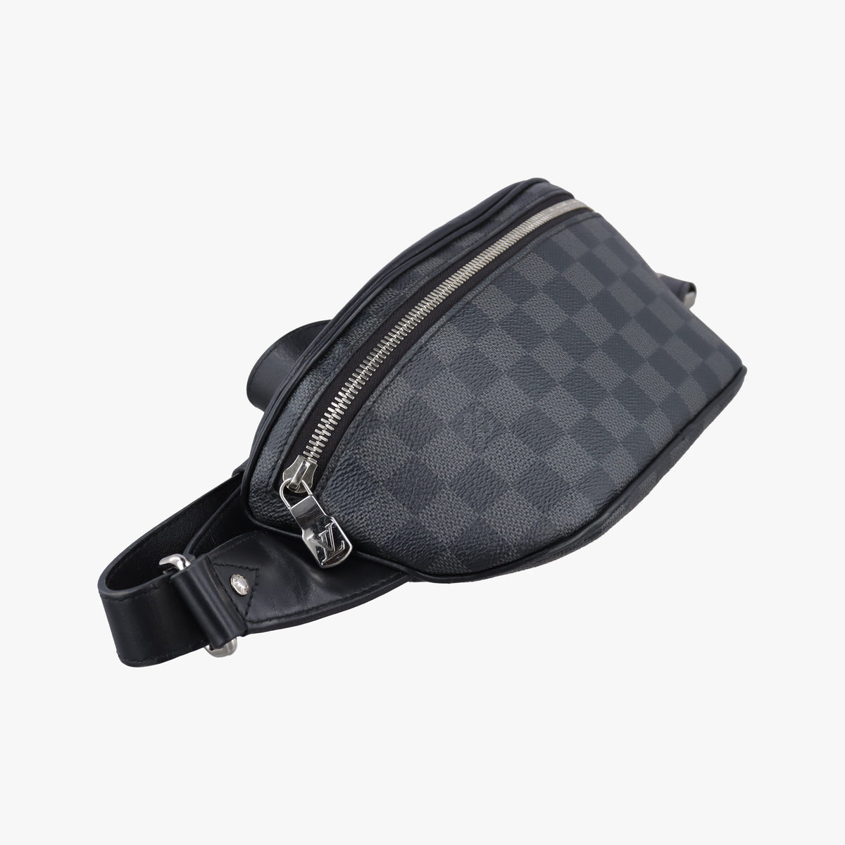Secondhand Louis Vuitton Campus Noir Damier Graphite N40362 bum bag/waist bag | stylenewstar