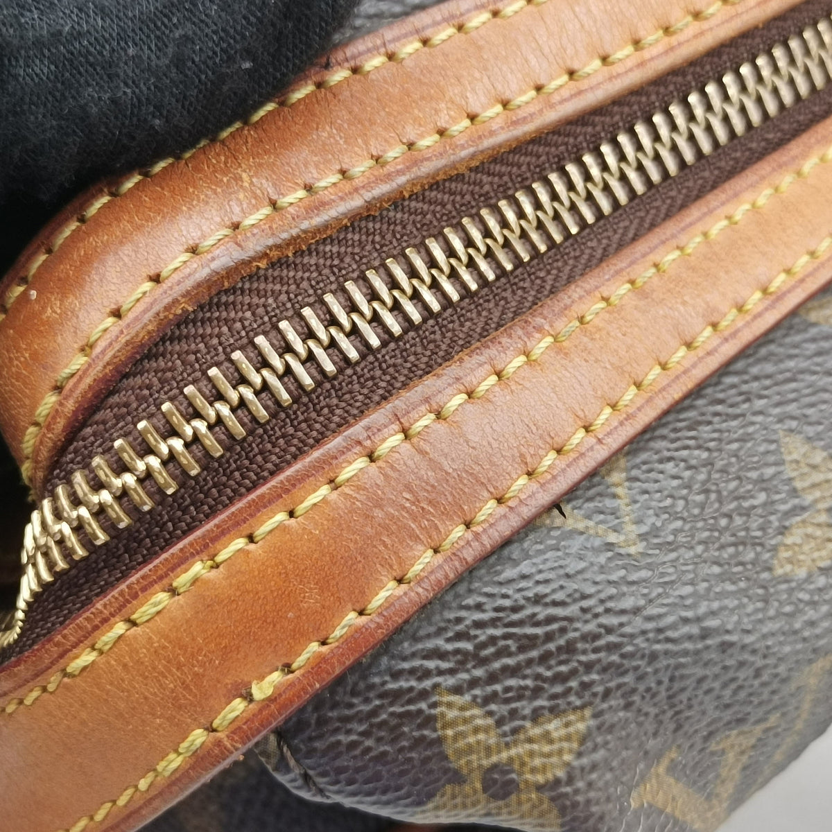 Secondhand Louis Vuitton STRESA GM brown Monogram Canvas M51188 handbag | stylenewstar